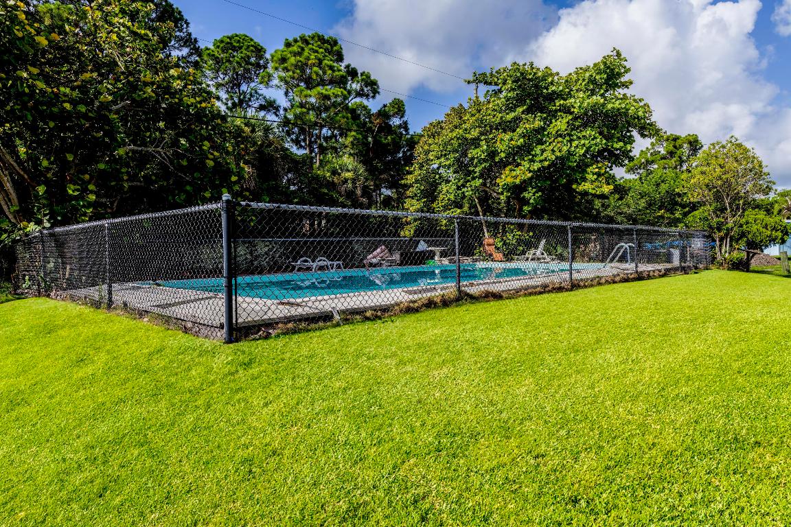 7770 SE Federal Hwy Highway