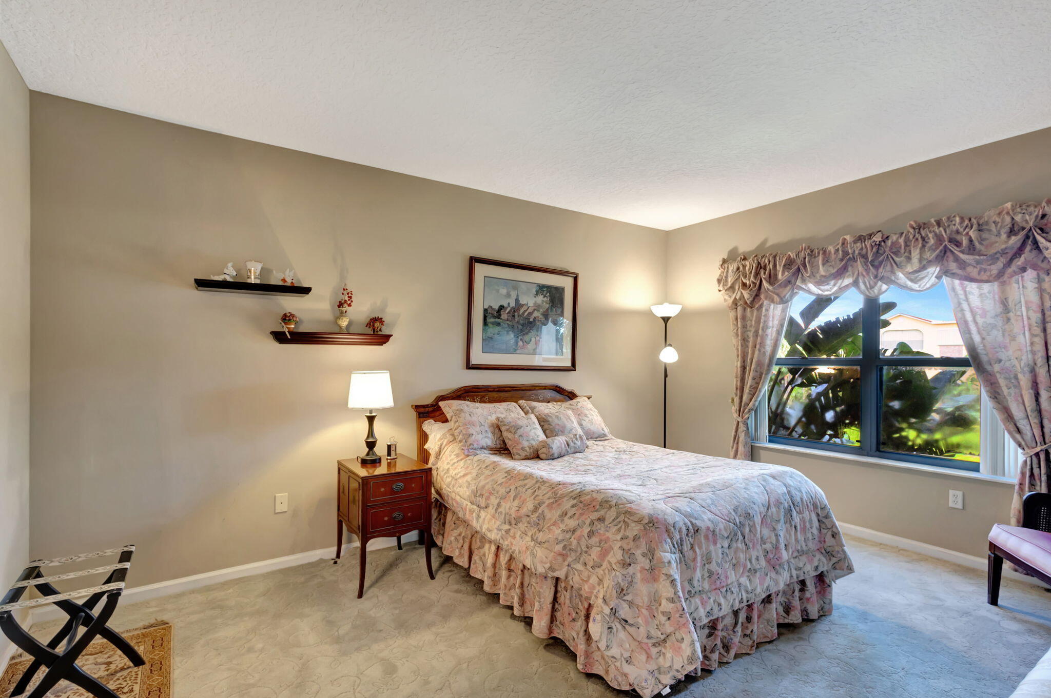 500 Uno Lago Drive 302