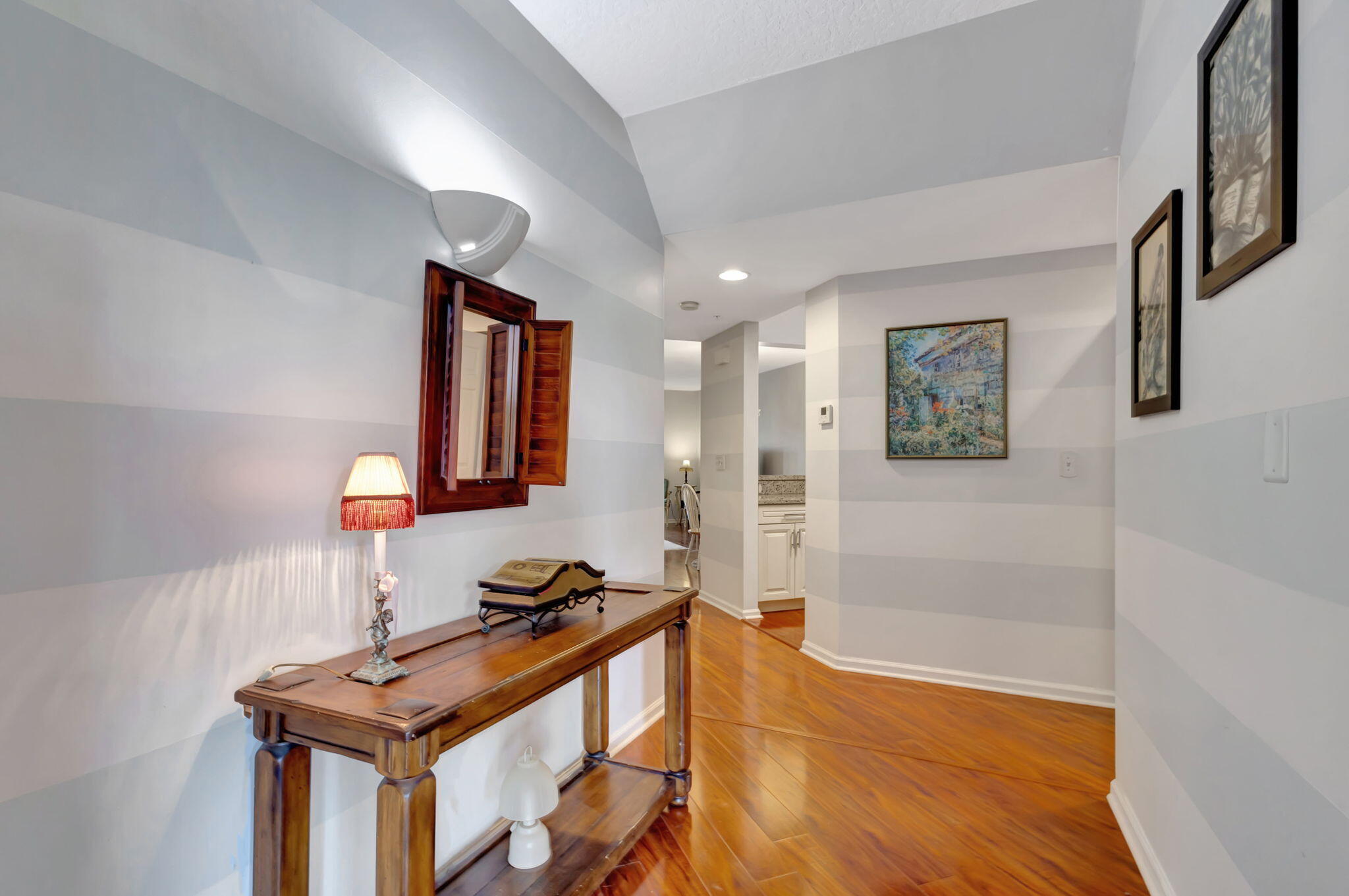 500 Uno Lago Drive 302