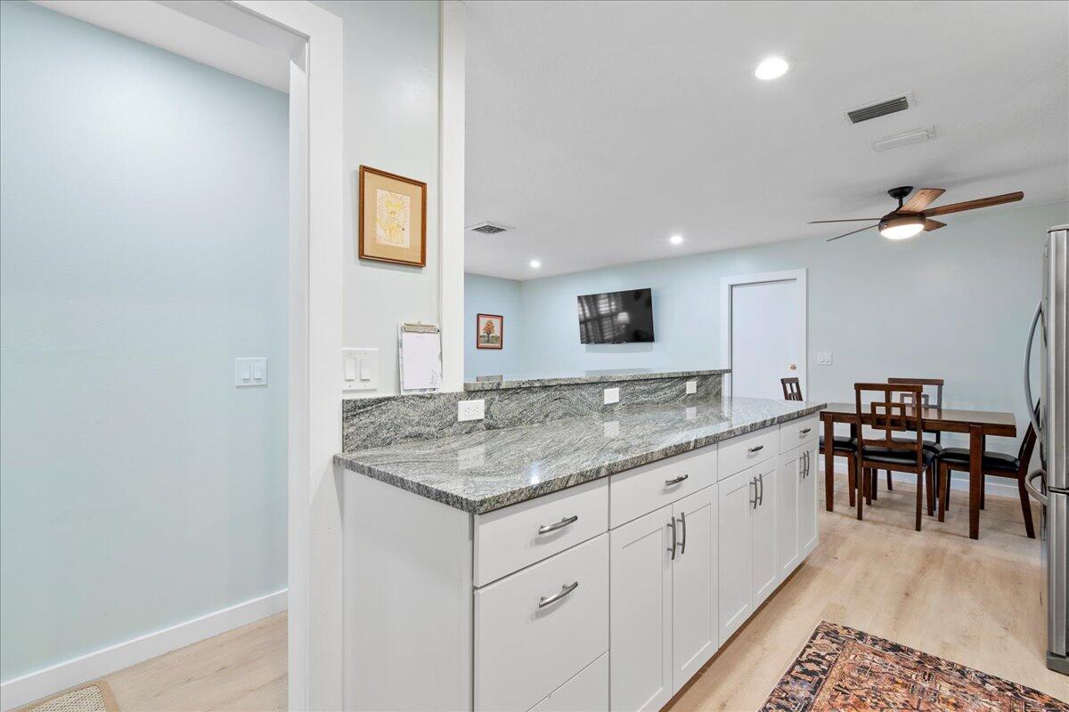 1518 Lance Road
