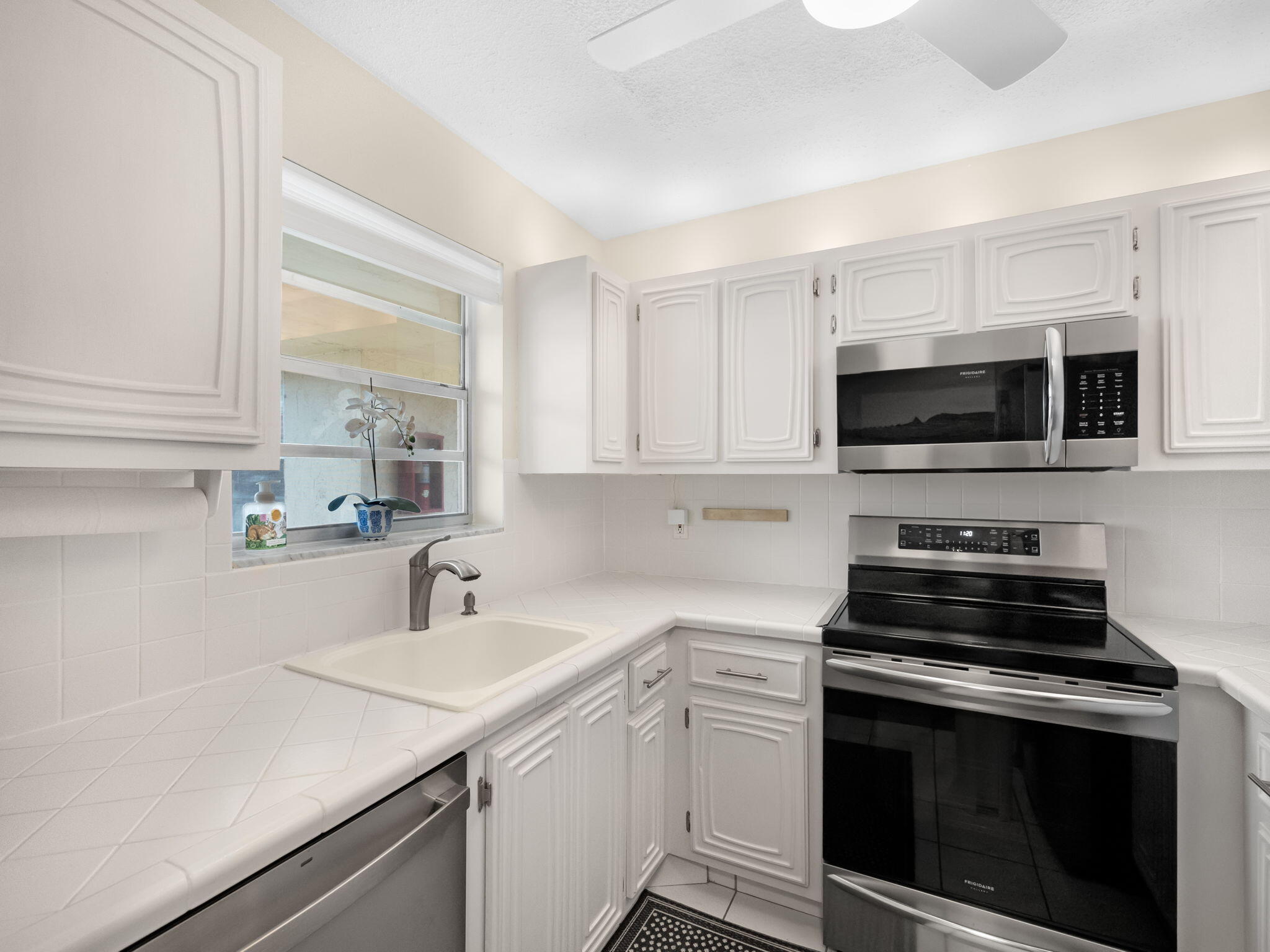 1100 E Indiantown Road 313