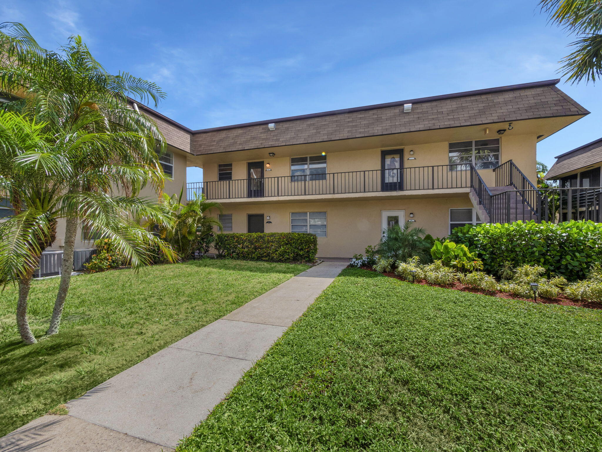1100 E Indiantown Road 313