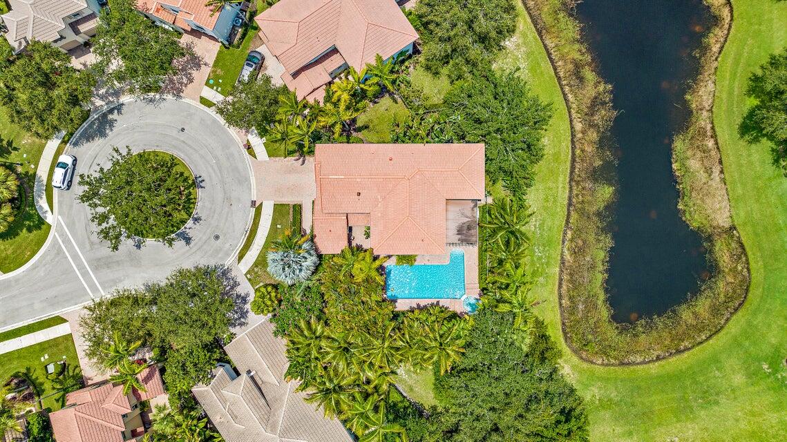 1728 Nature Court