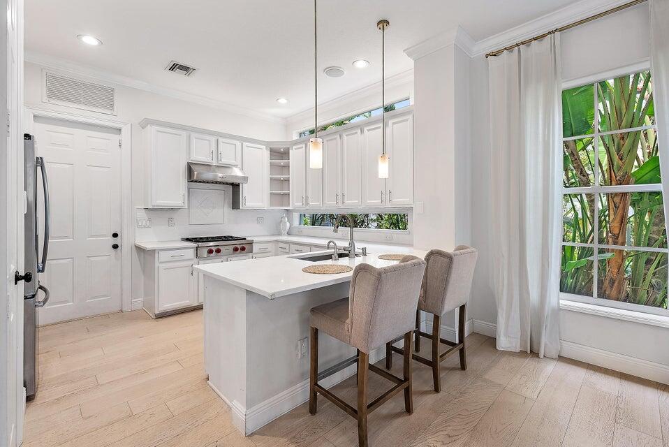 1728 Nature Court