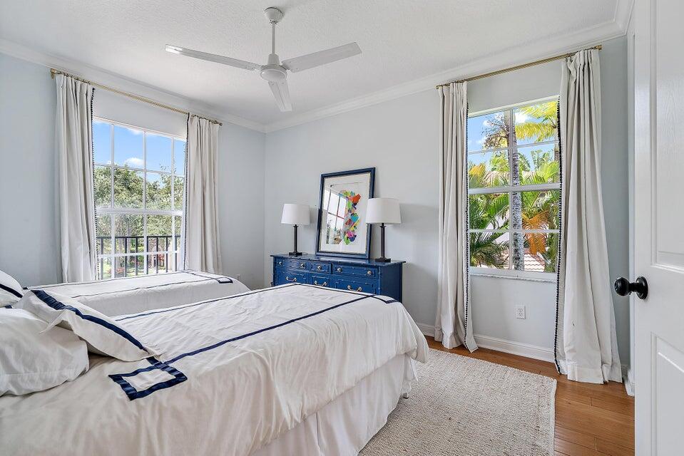 1728 Nature Court