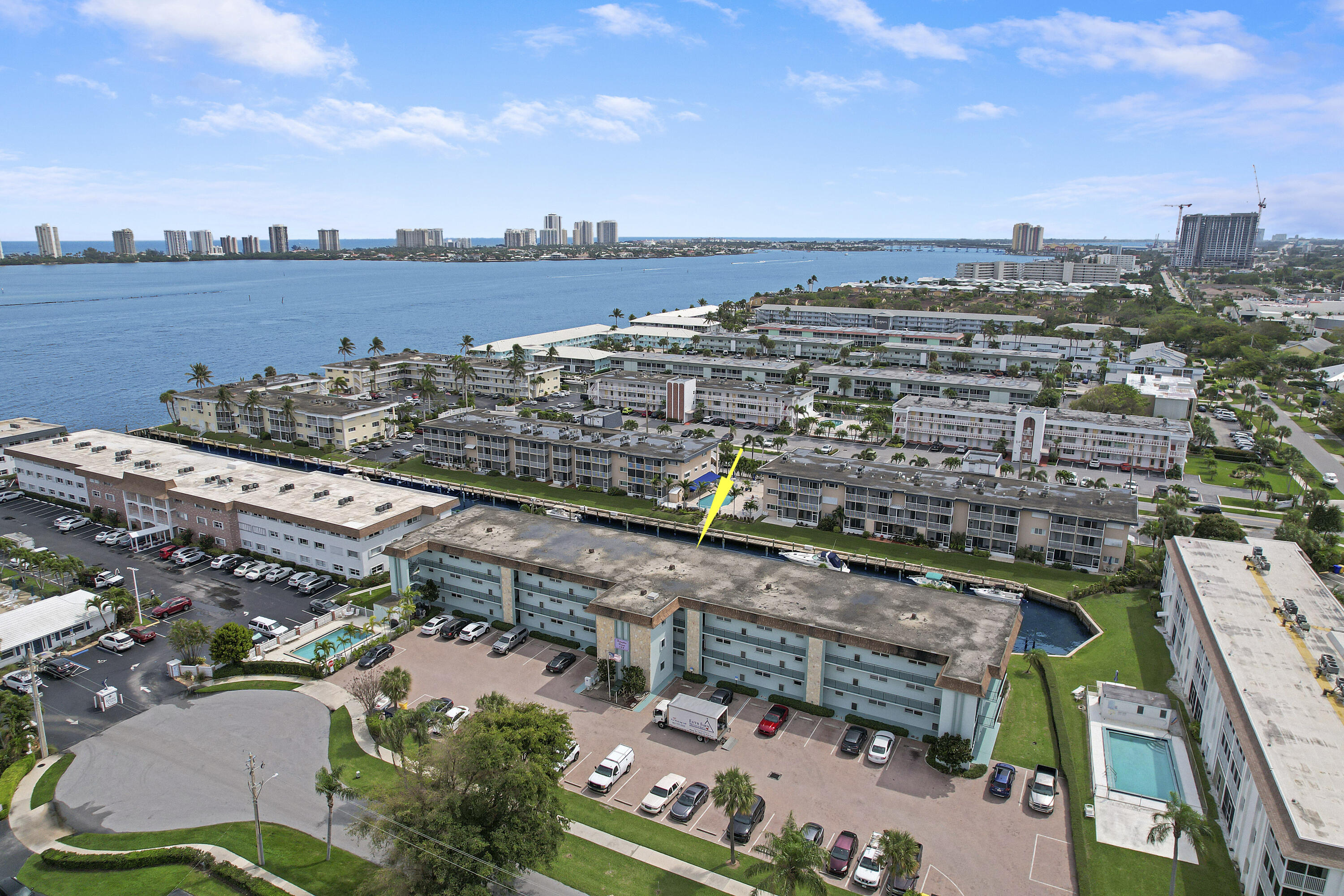 124 Shore Court 204
