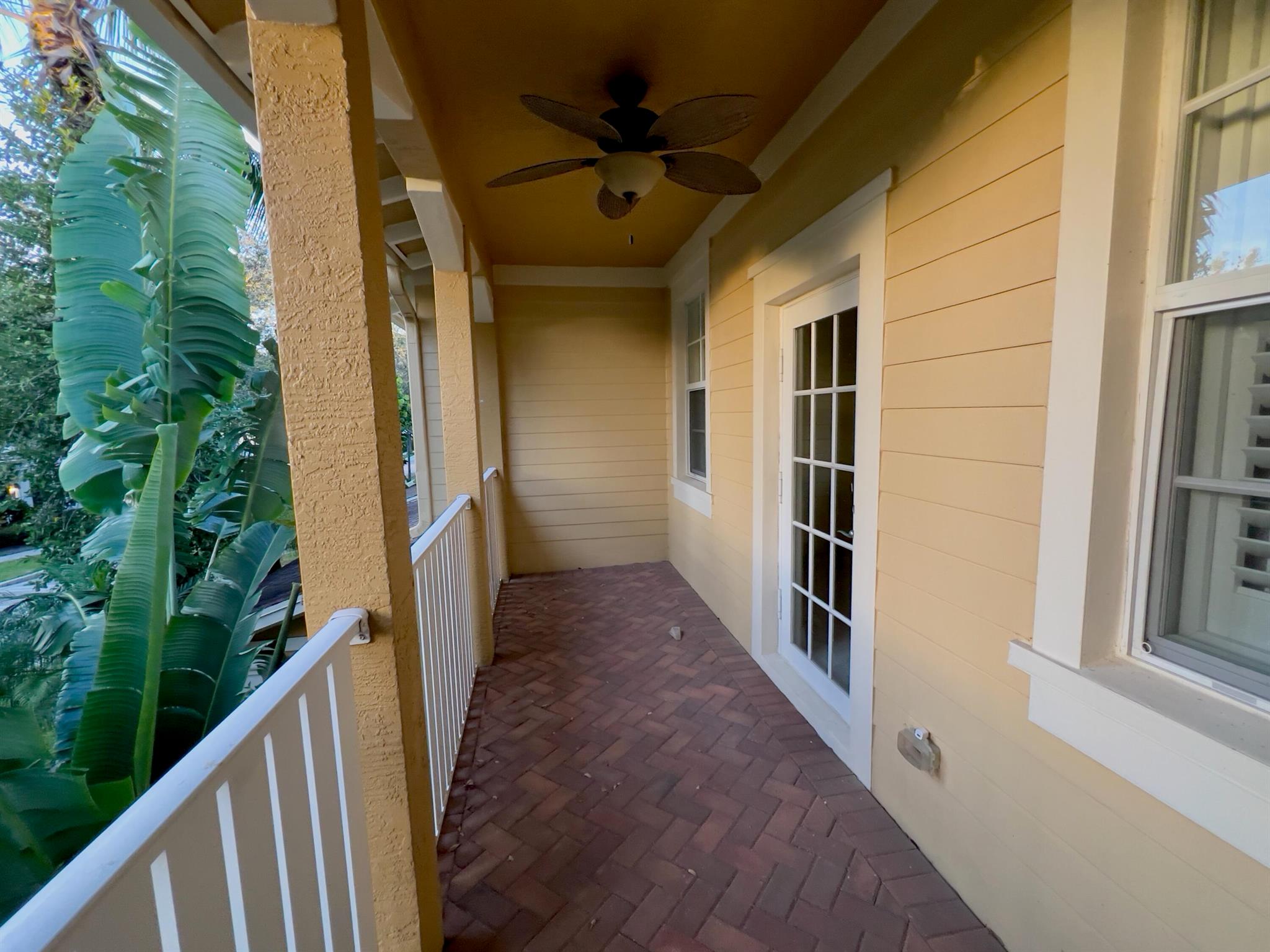 211 E Bay Cedar Circle