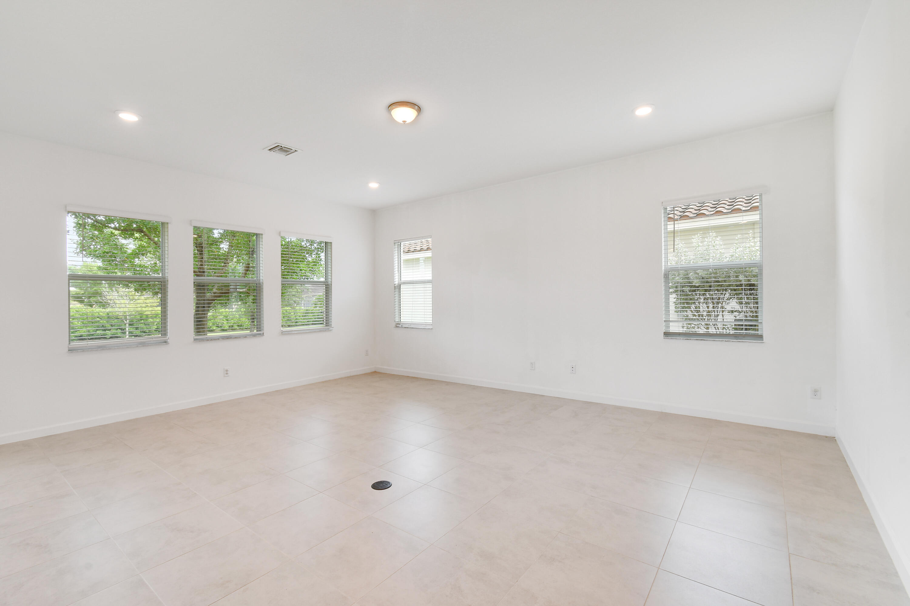 1060 Deer Haven Drive