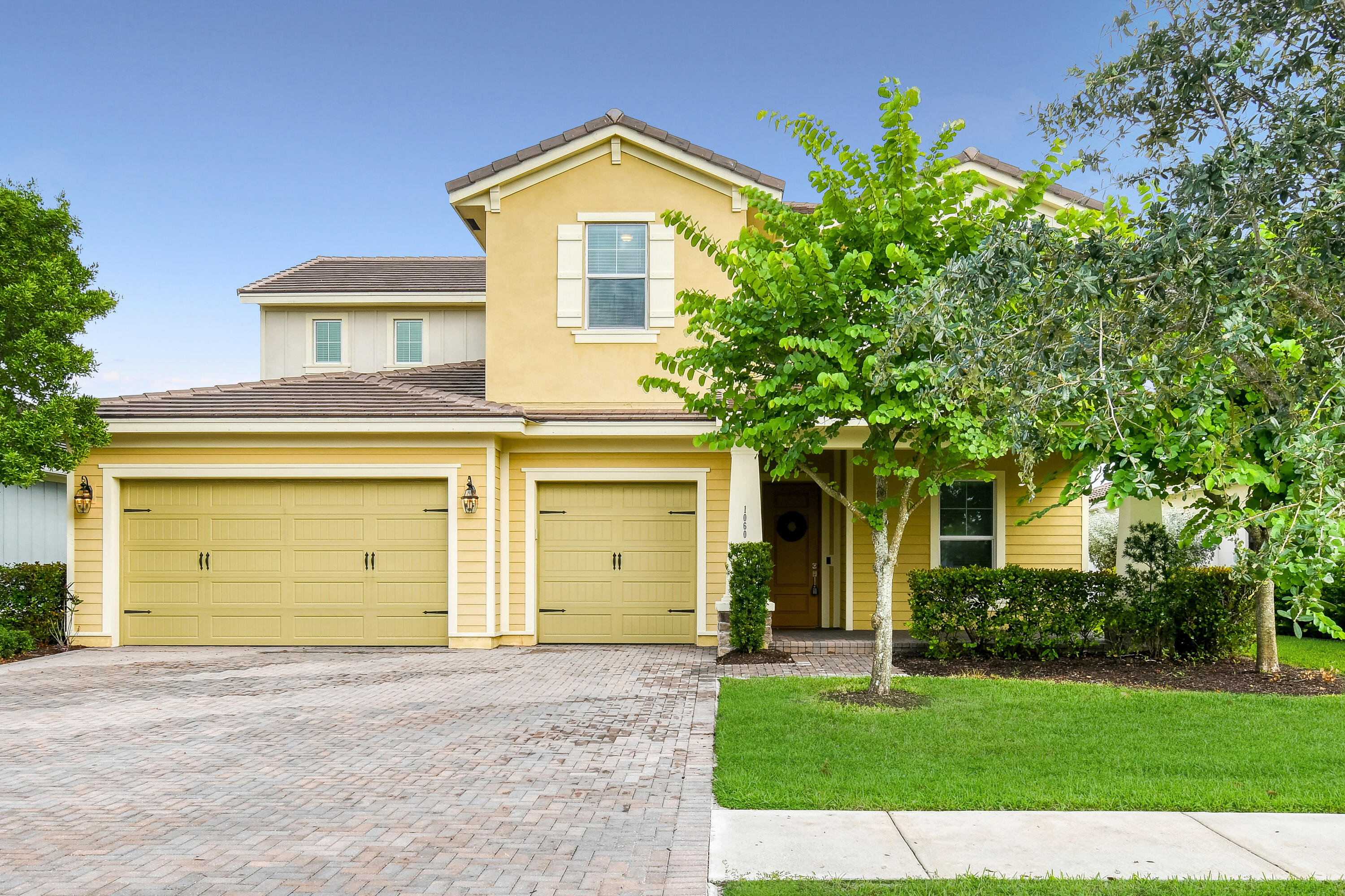 1060 Deer Haven Drive