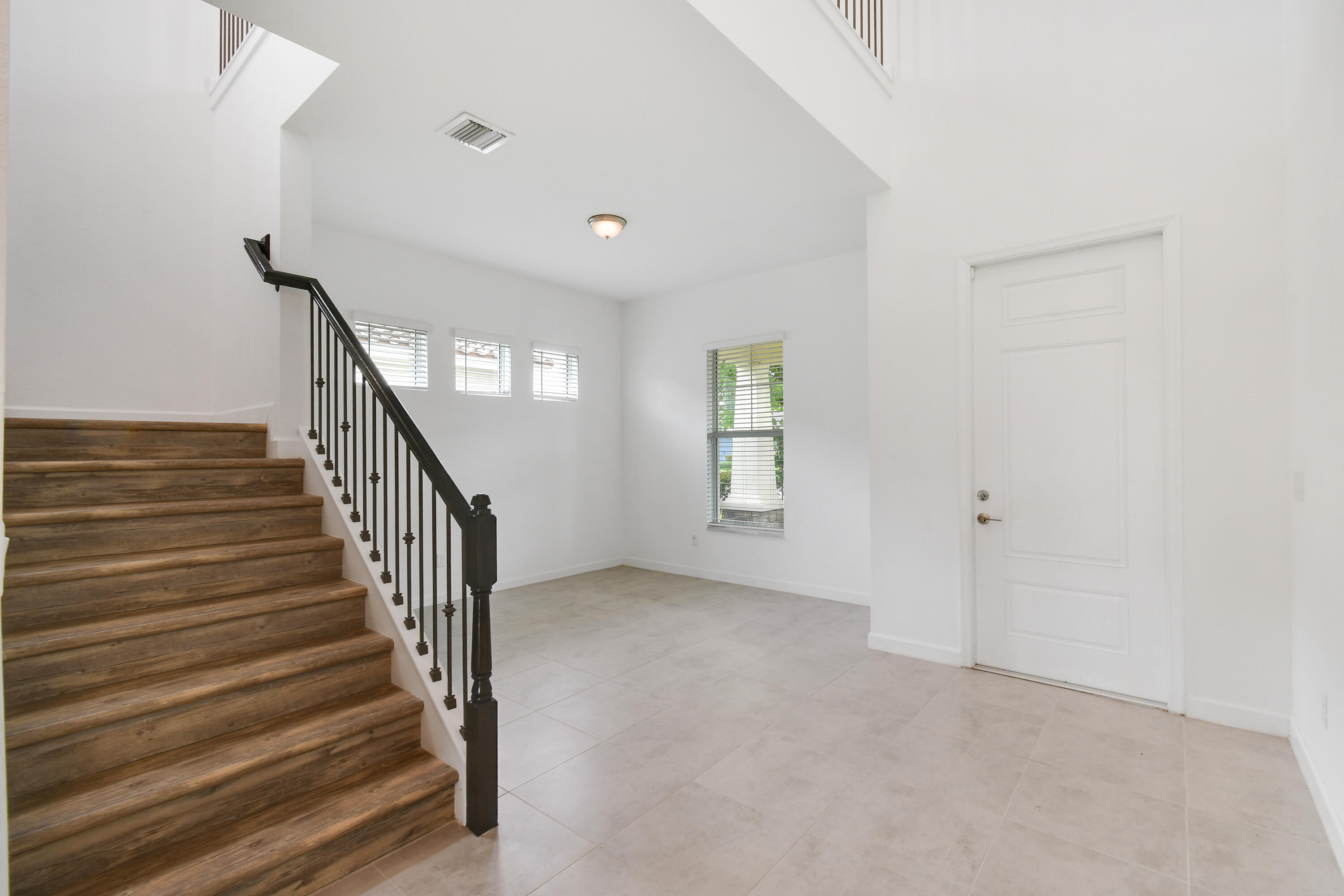 1060 Deer Haven Drive