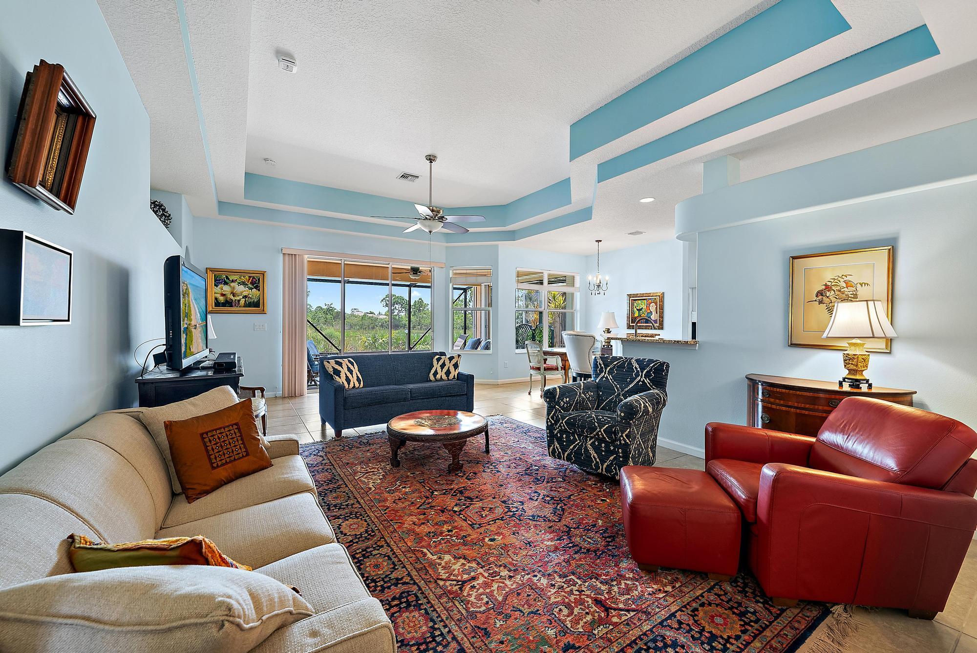 1592 NW Old Oak Terrace