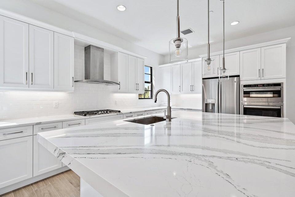 5272 Beckman Terrace