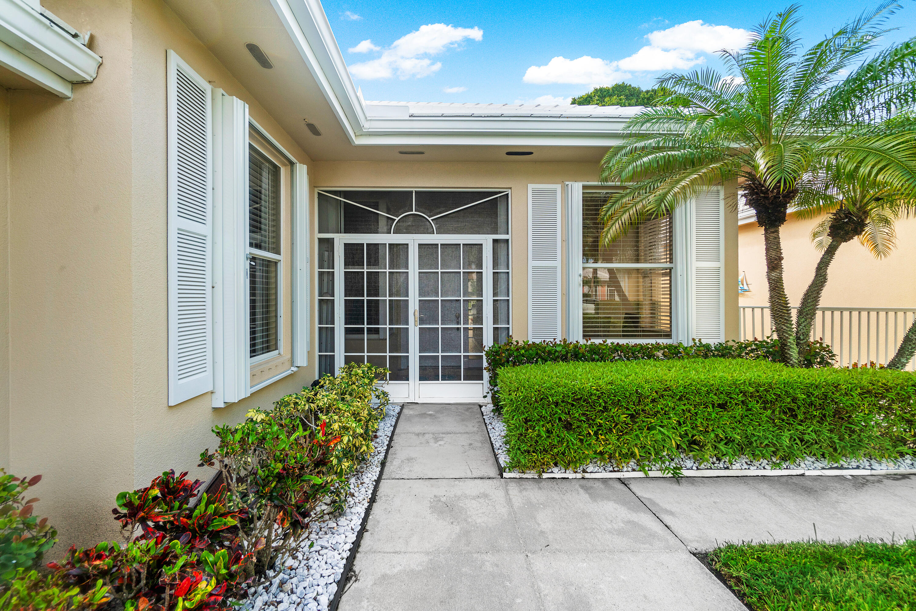 8585 Doverbrook Drive, Palm Beach Gardens