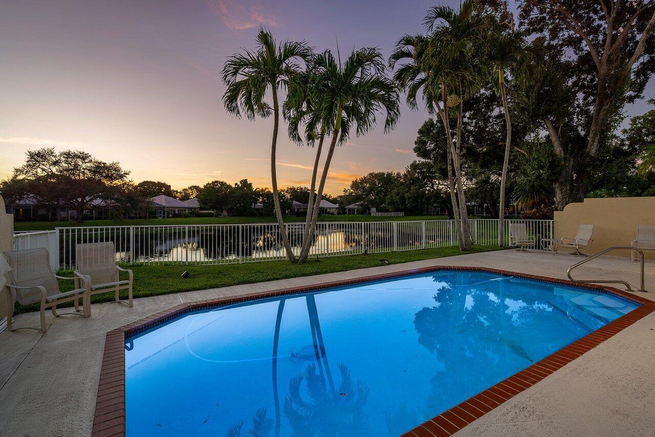 8585 Doverbrook Drive, Palm Beach Gardens