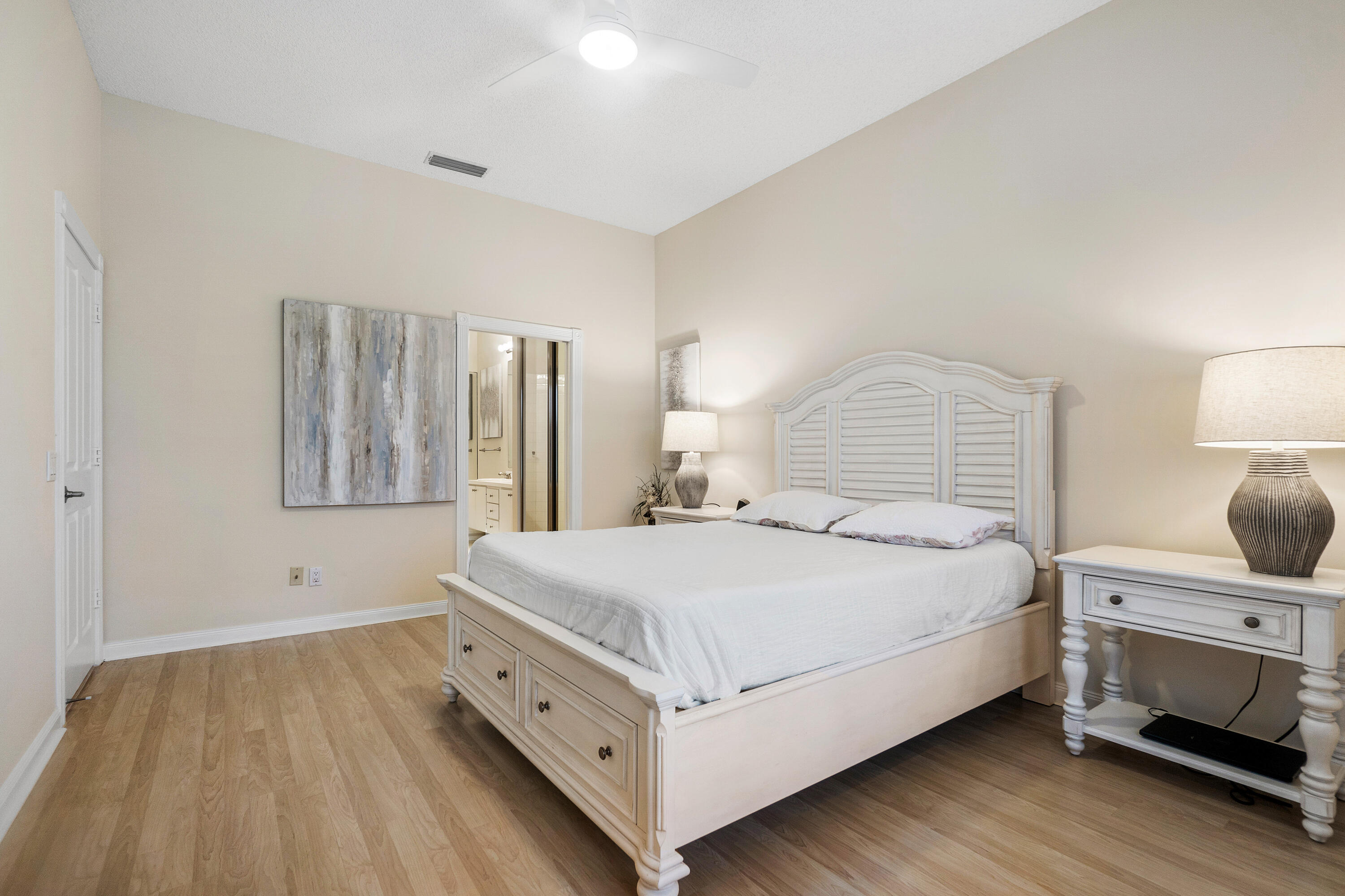 8585 Doverbrook Drive, Palm Beach Gardens
