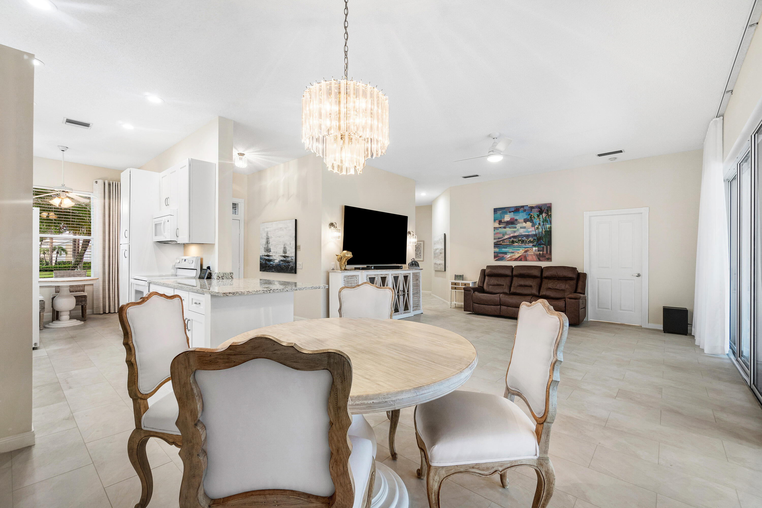 8585 Doverbrook Drive, Palm Beach Gardens