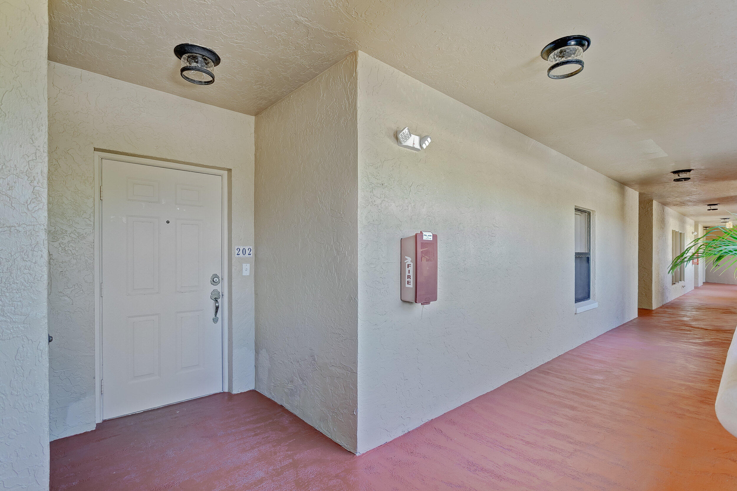 100 Uno Lago Drive 202