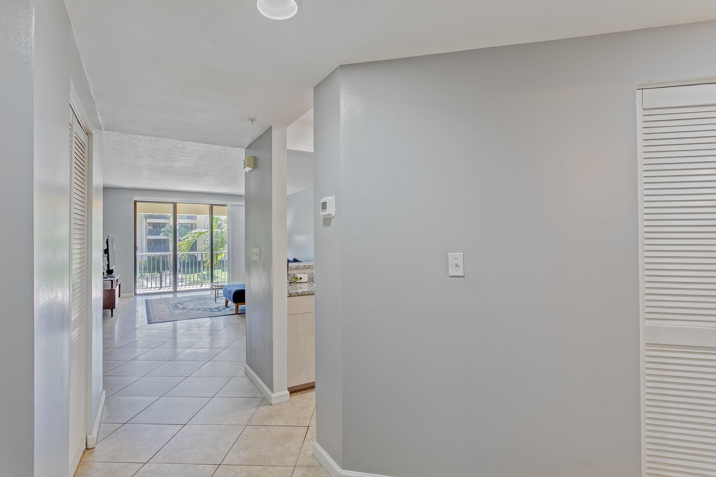 100 Uno Lago Drive 202