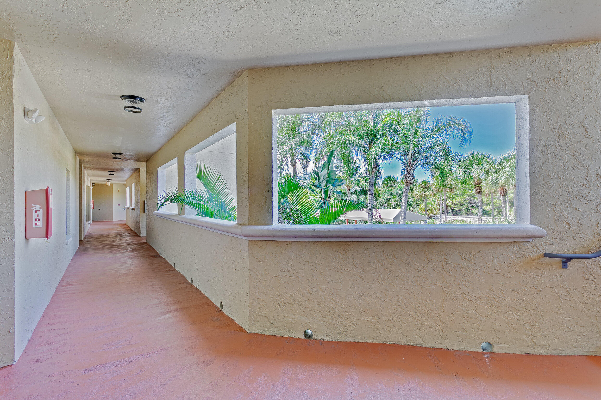 100 Uno Lago Drive 202