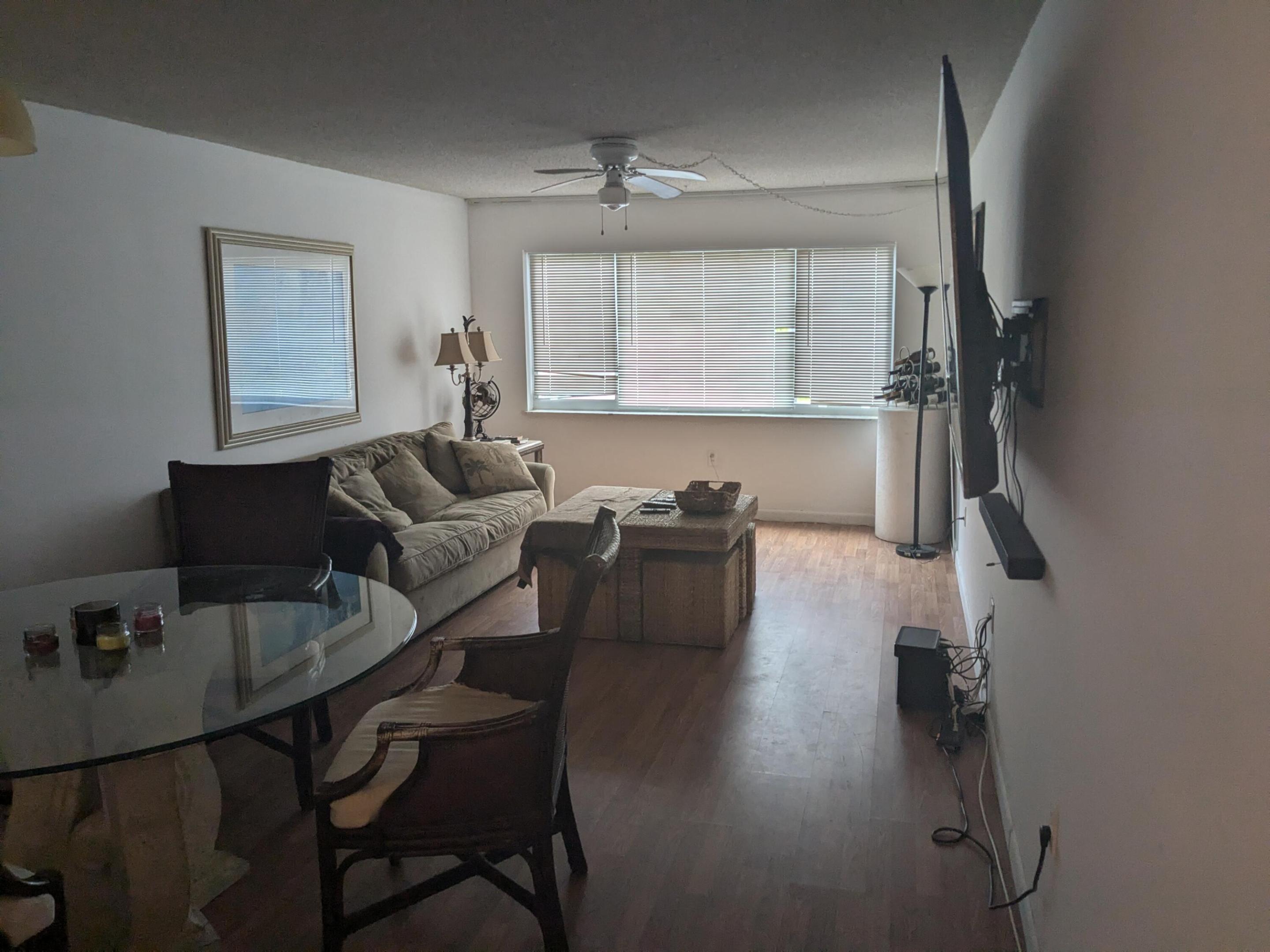 1502 S Lakeside Drive 107