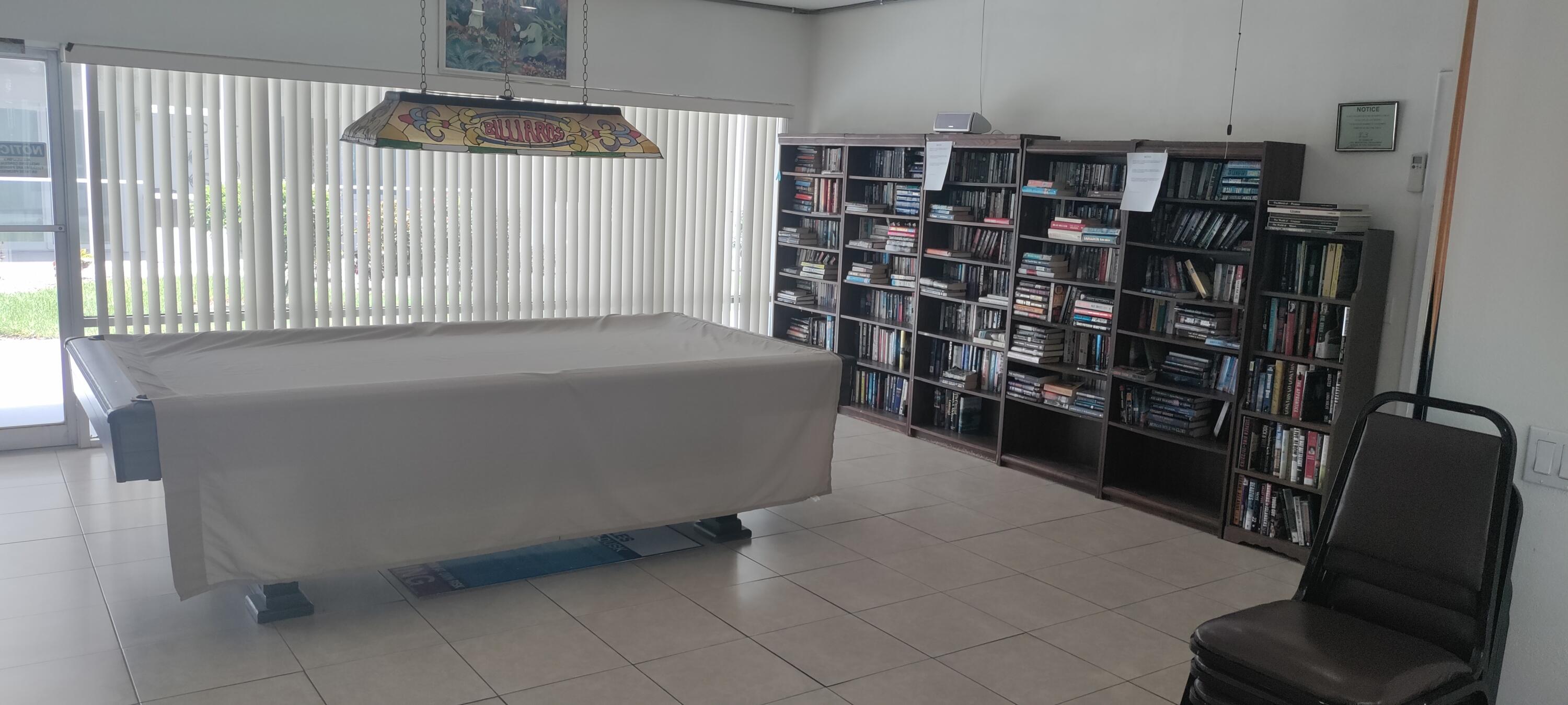 1502 S Lakeside Drive 107