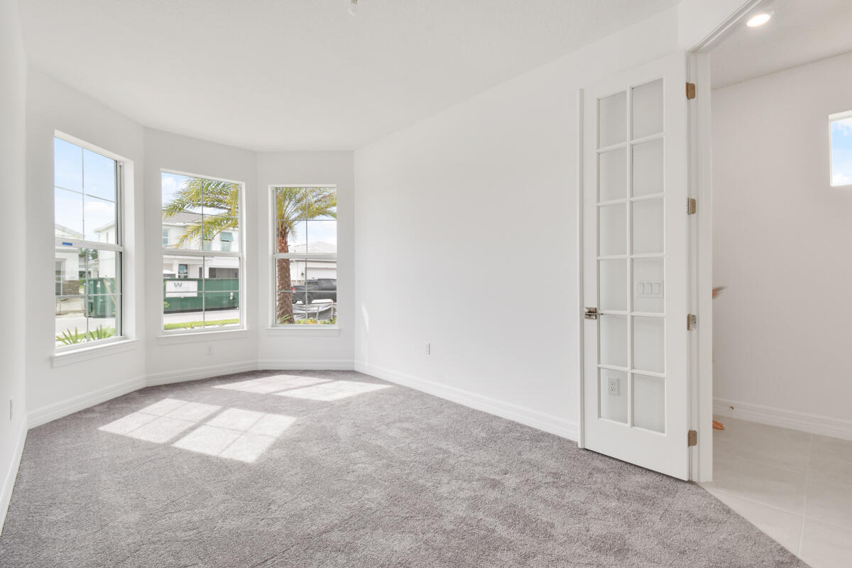 12317 Frontline Lane