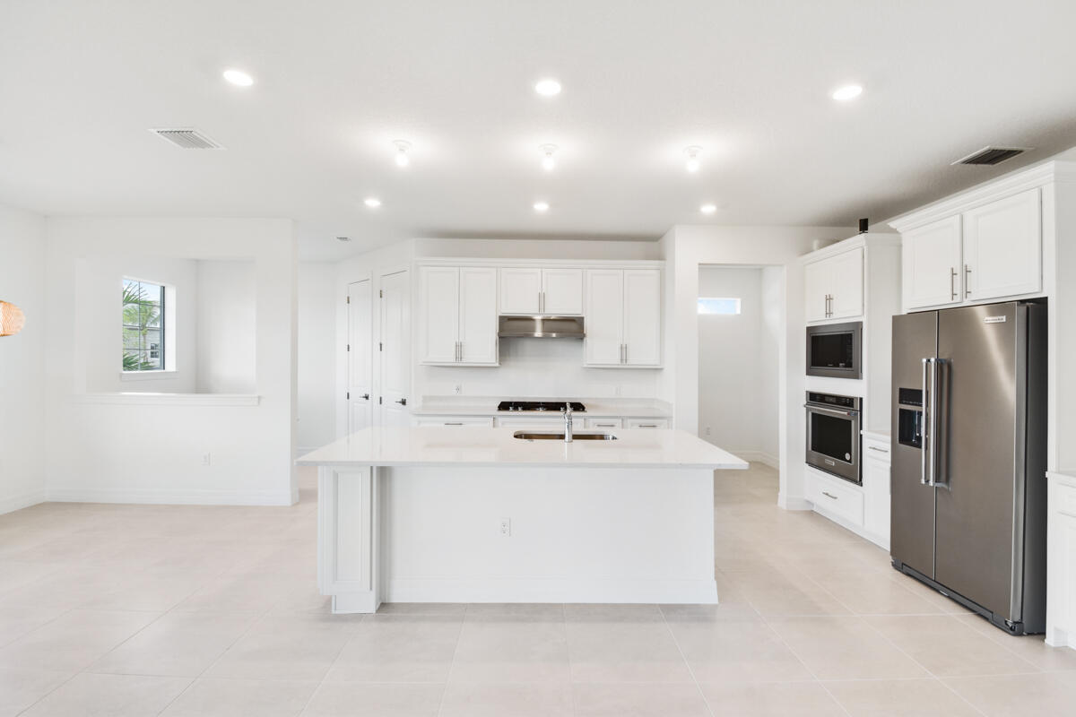 12317 Frontline Lane