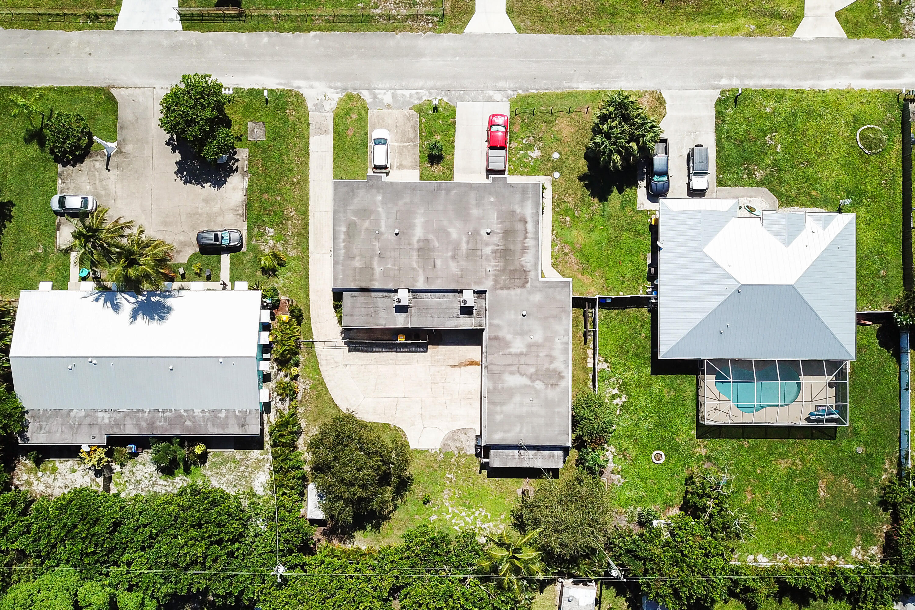 8585 SE Lyons Road