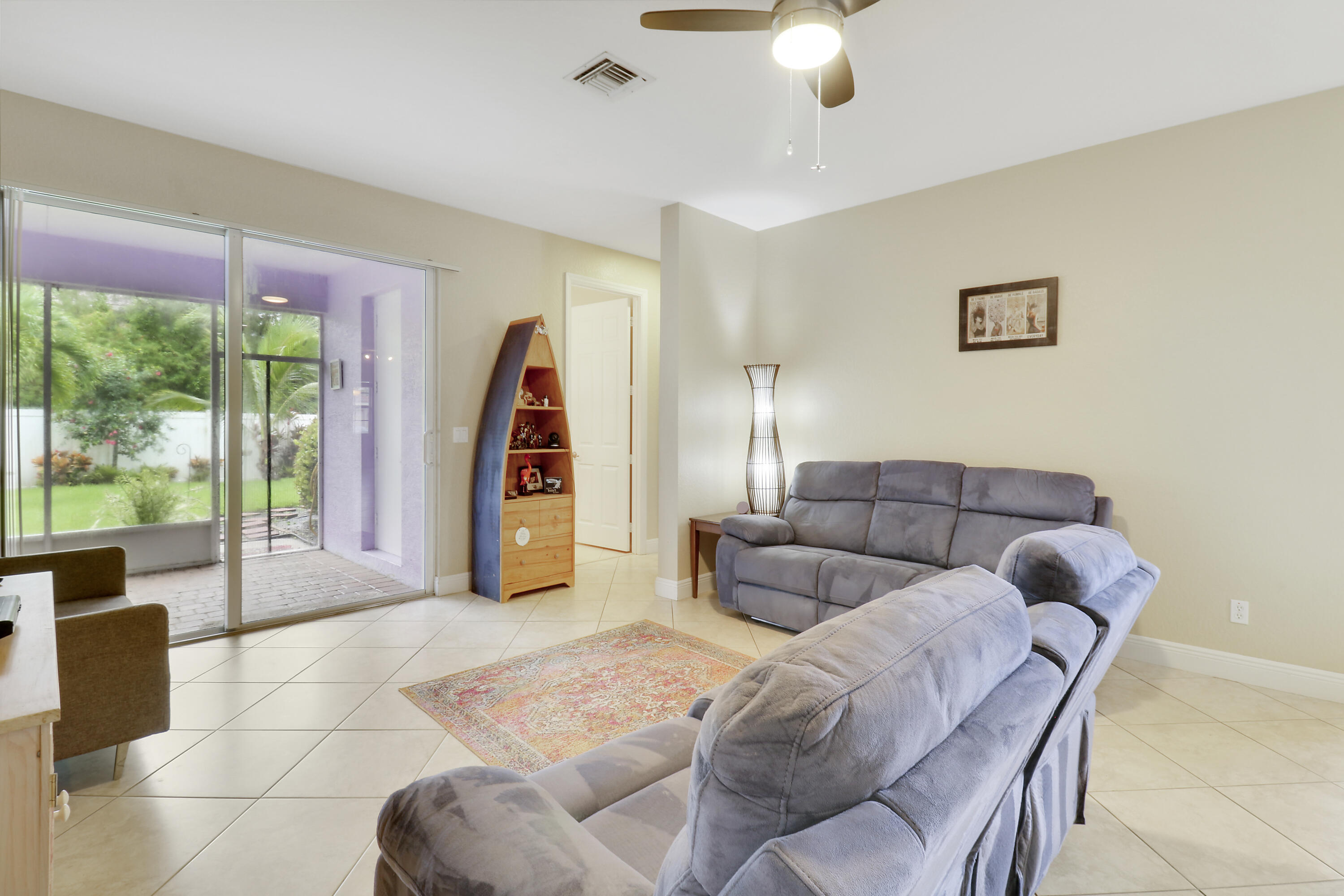 3225 SW Porpoise Circle