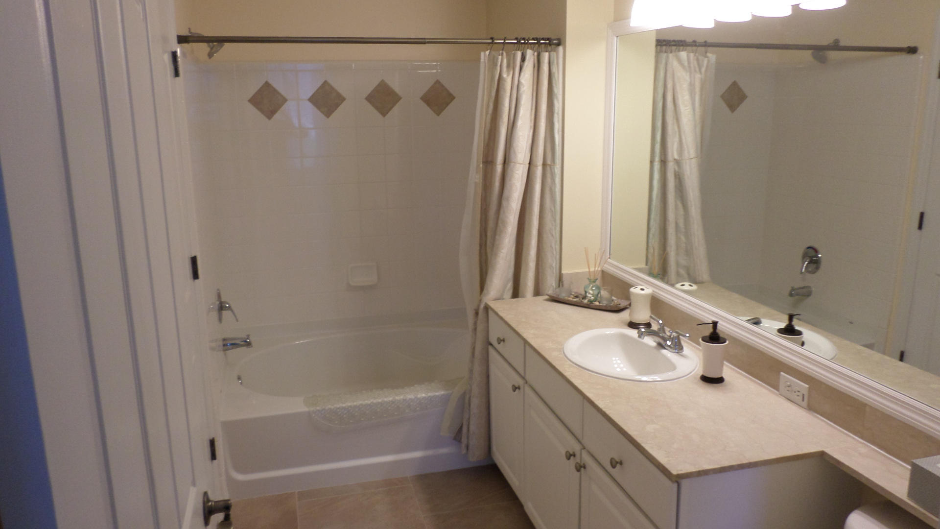 276 Murcia Drive 307