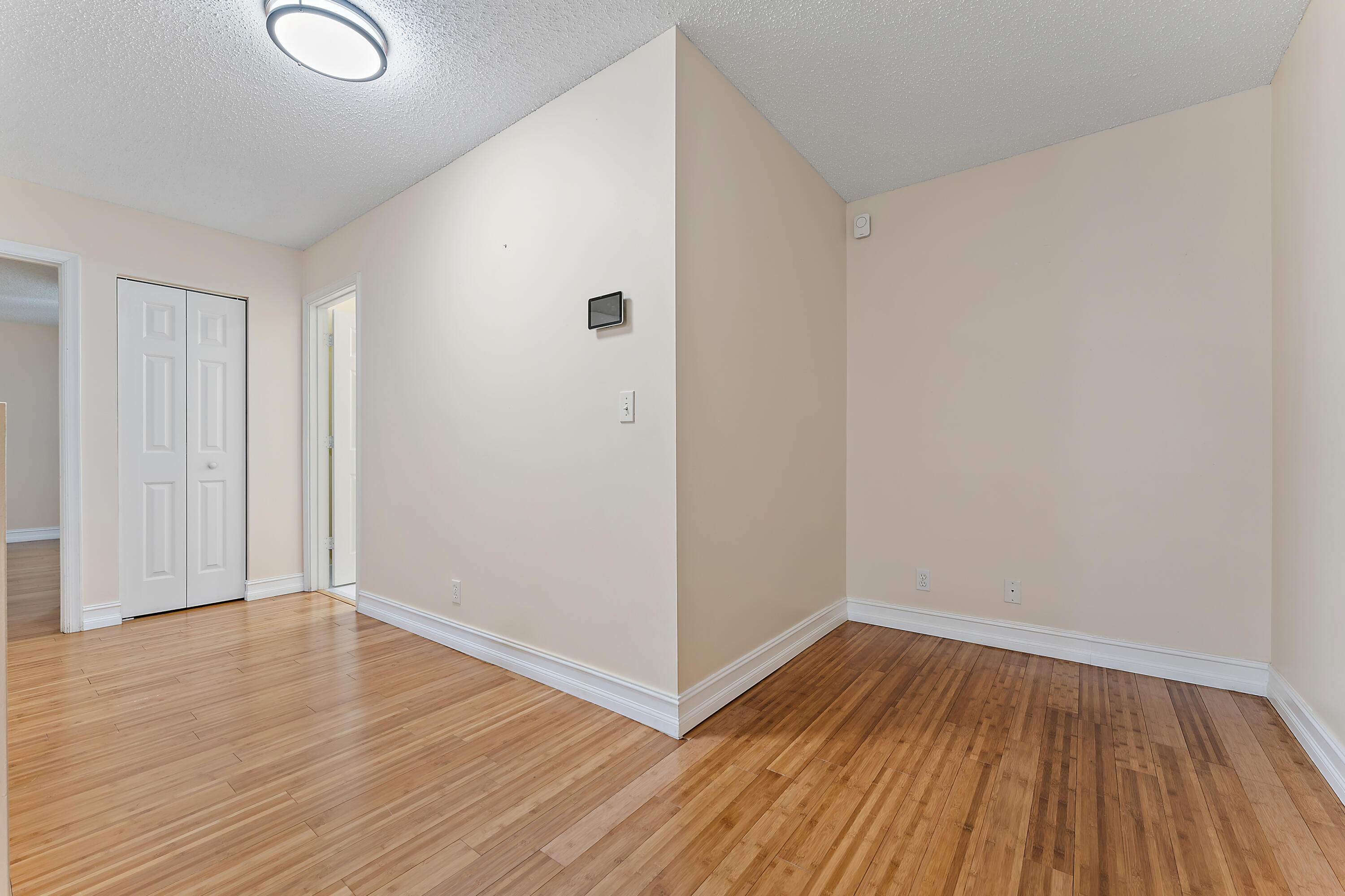 5446 Rivermill Lane