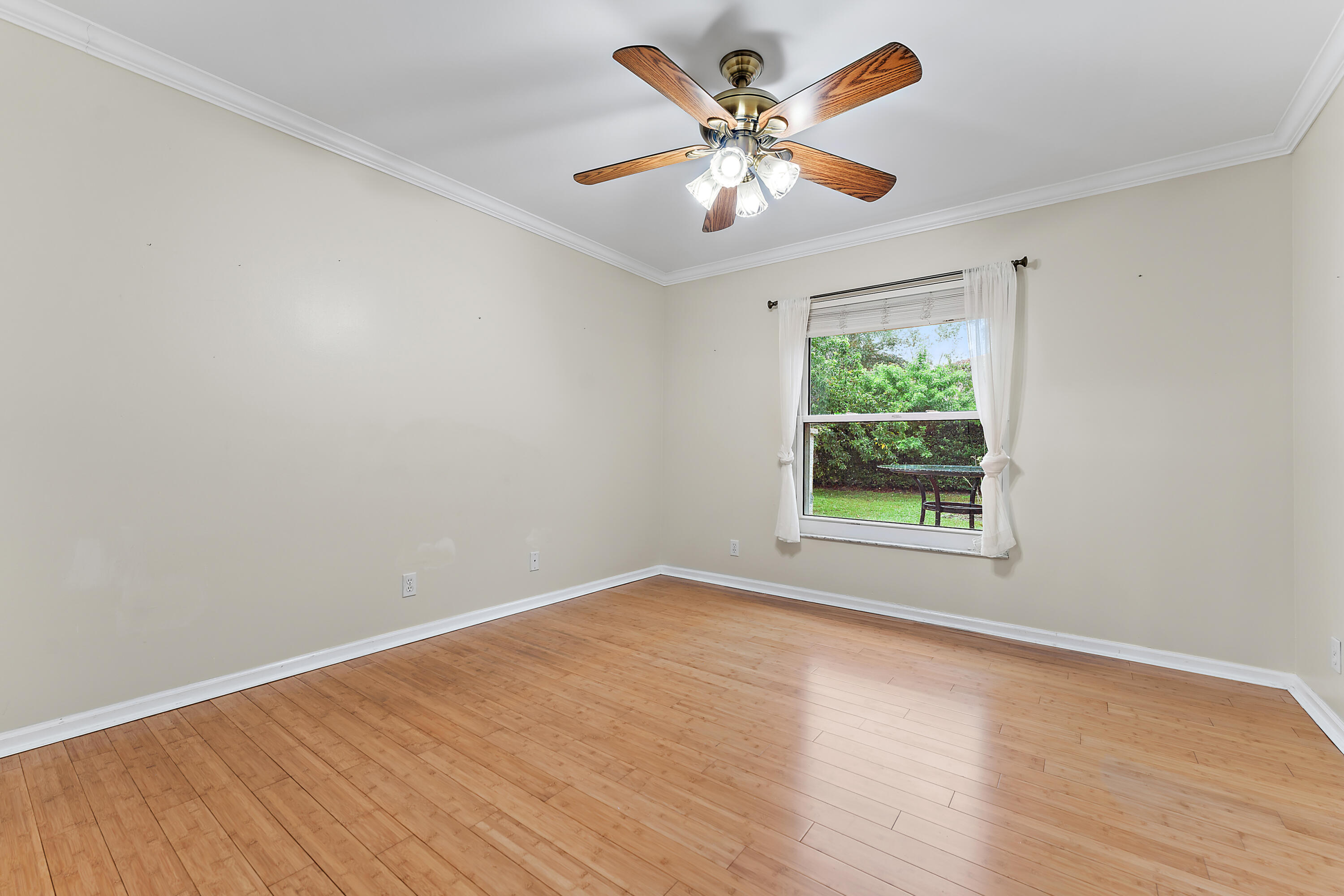 5446 Rivermill Lane