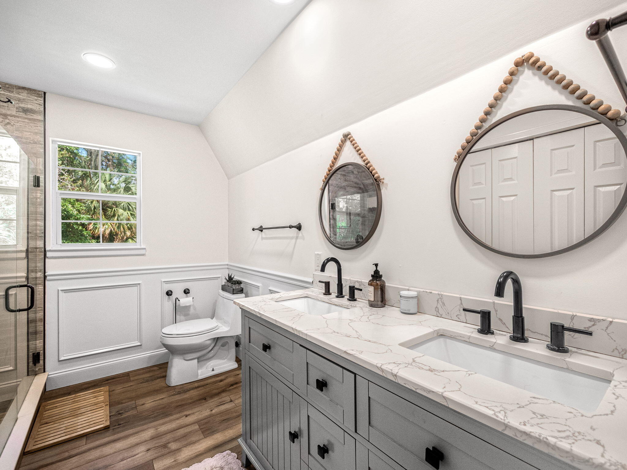 865 SW Magnolia Bluff Drive