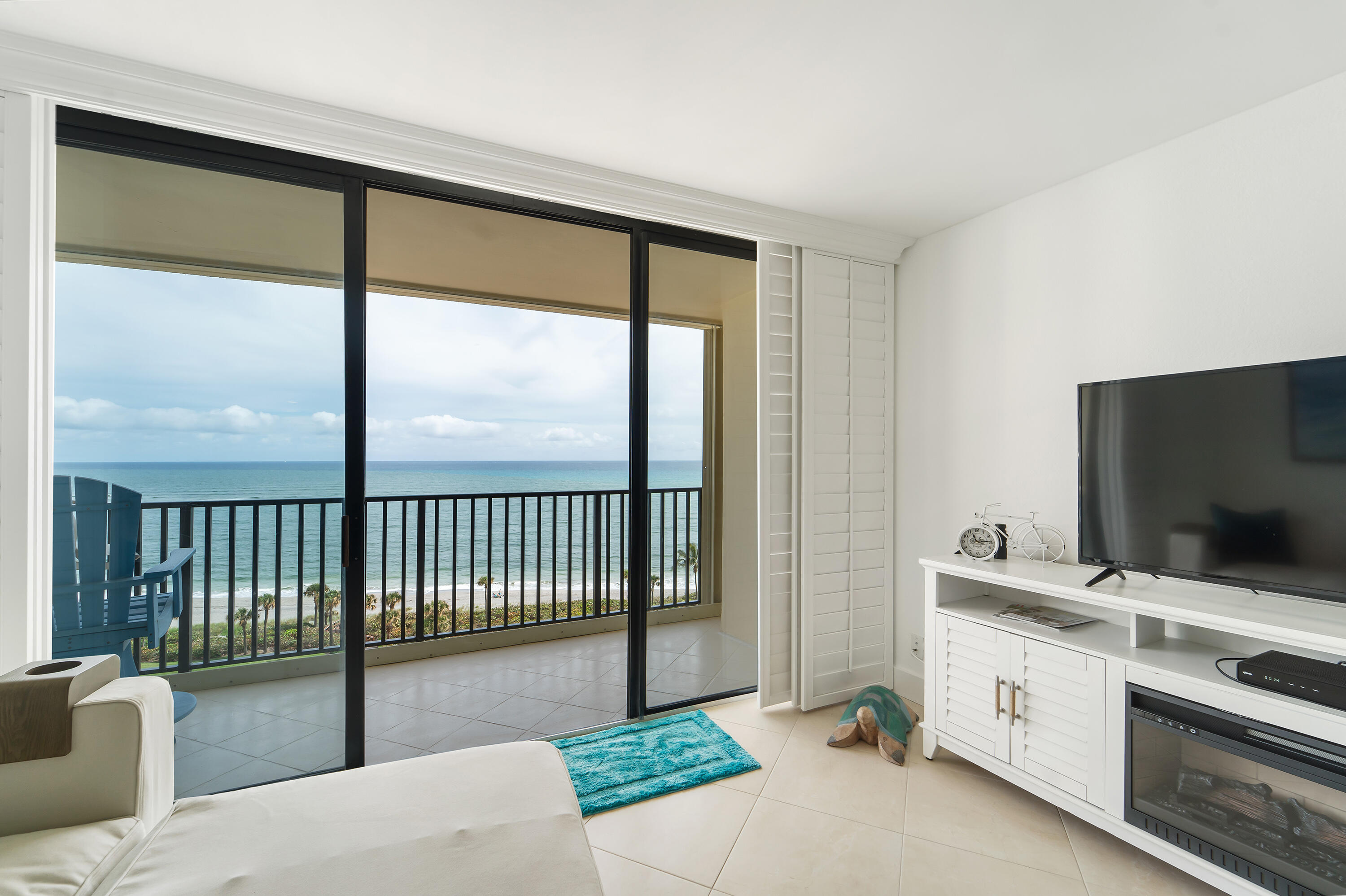 300 Ocean Trail Way 1009