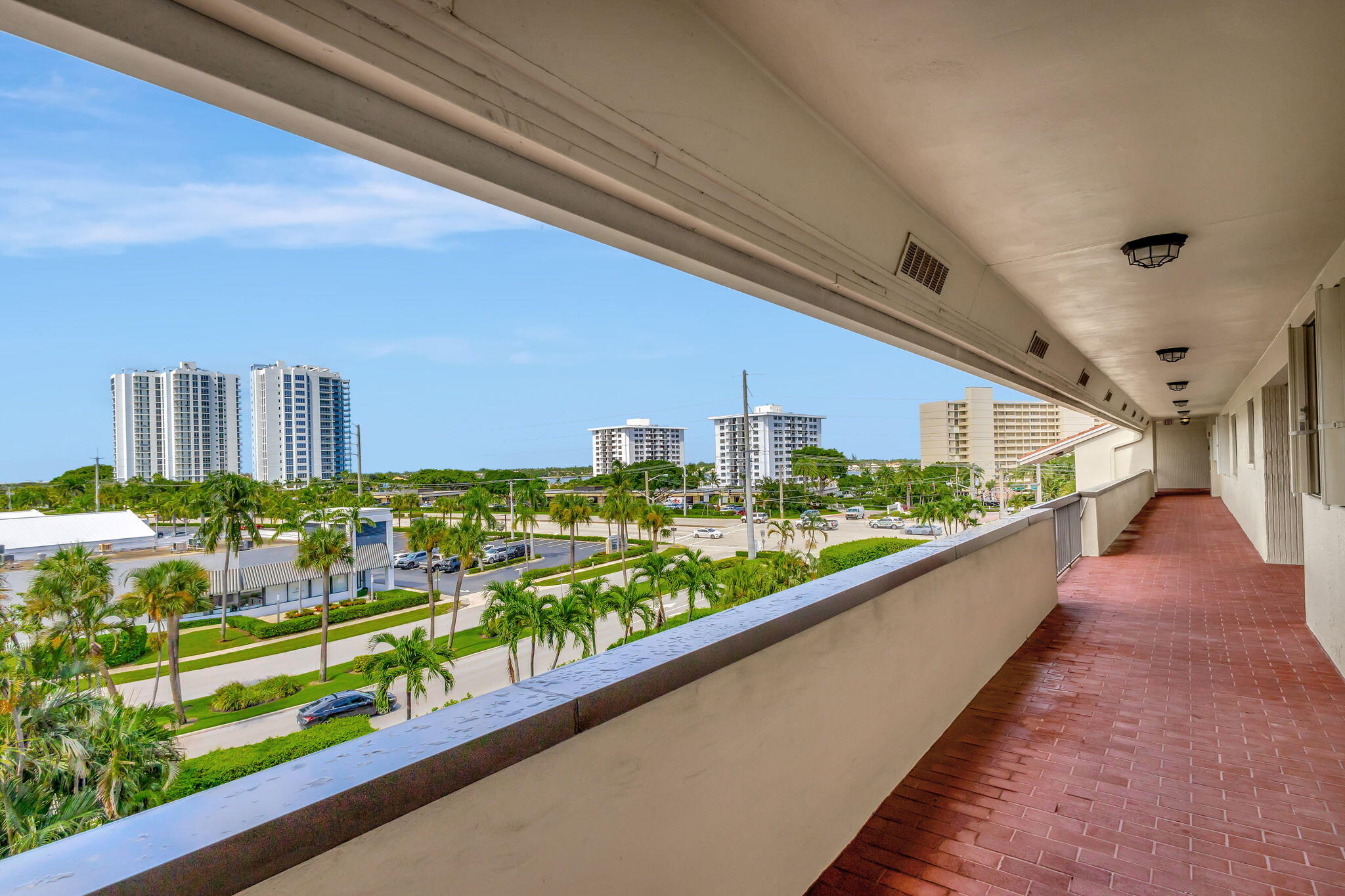 300 Golfview Road 506