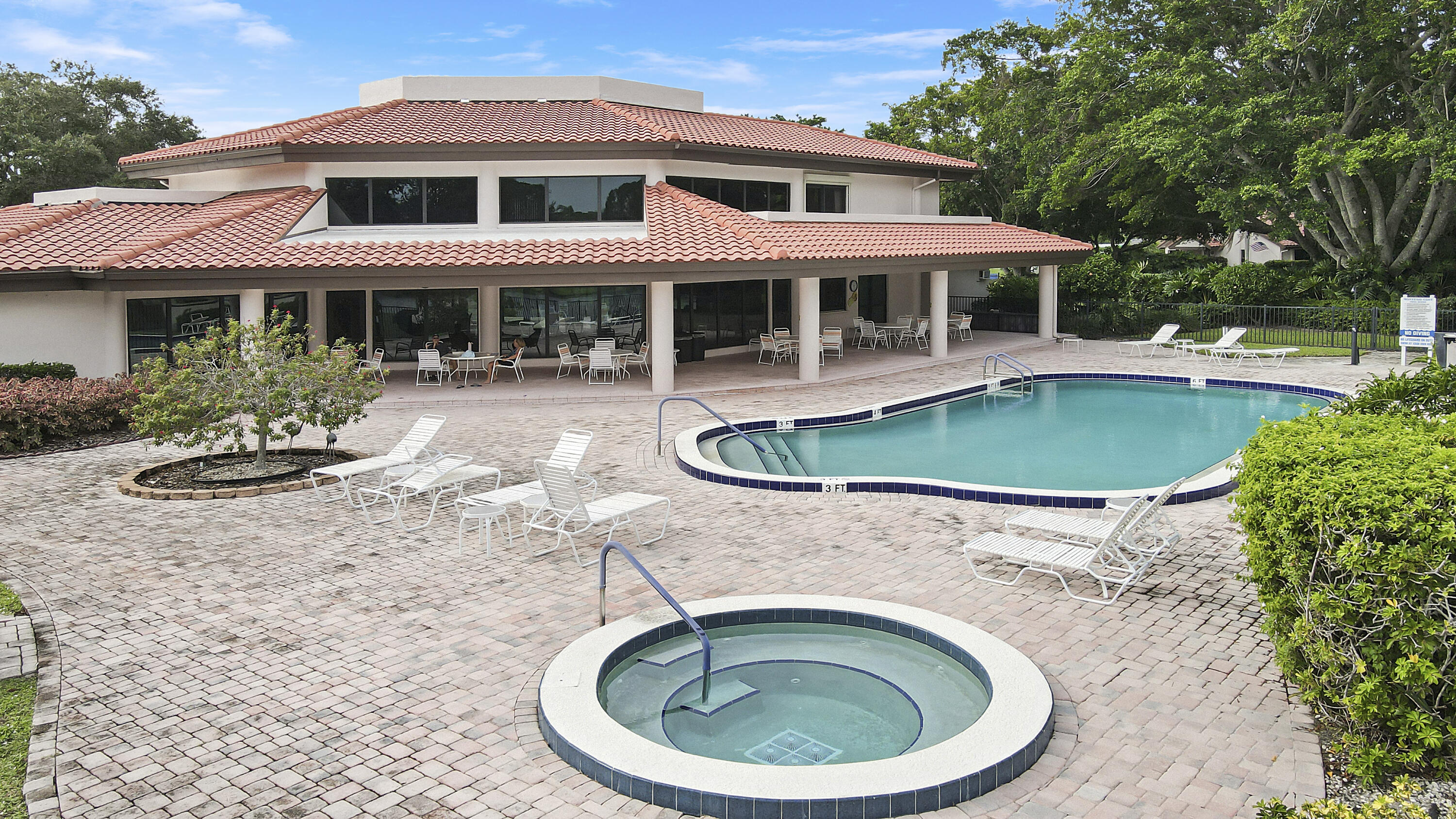 3490 SE Martinique Trace 202