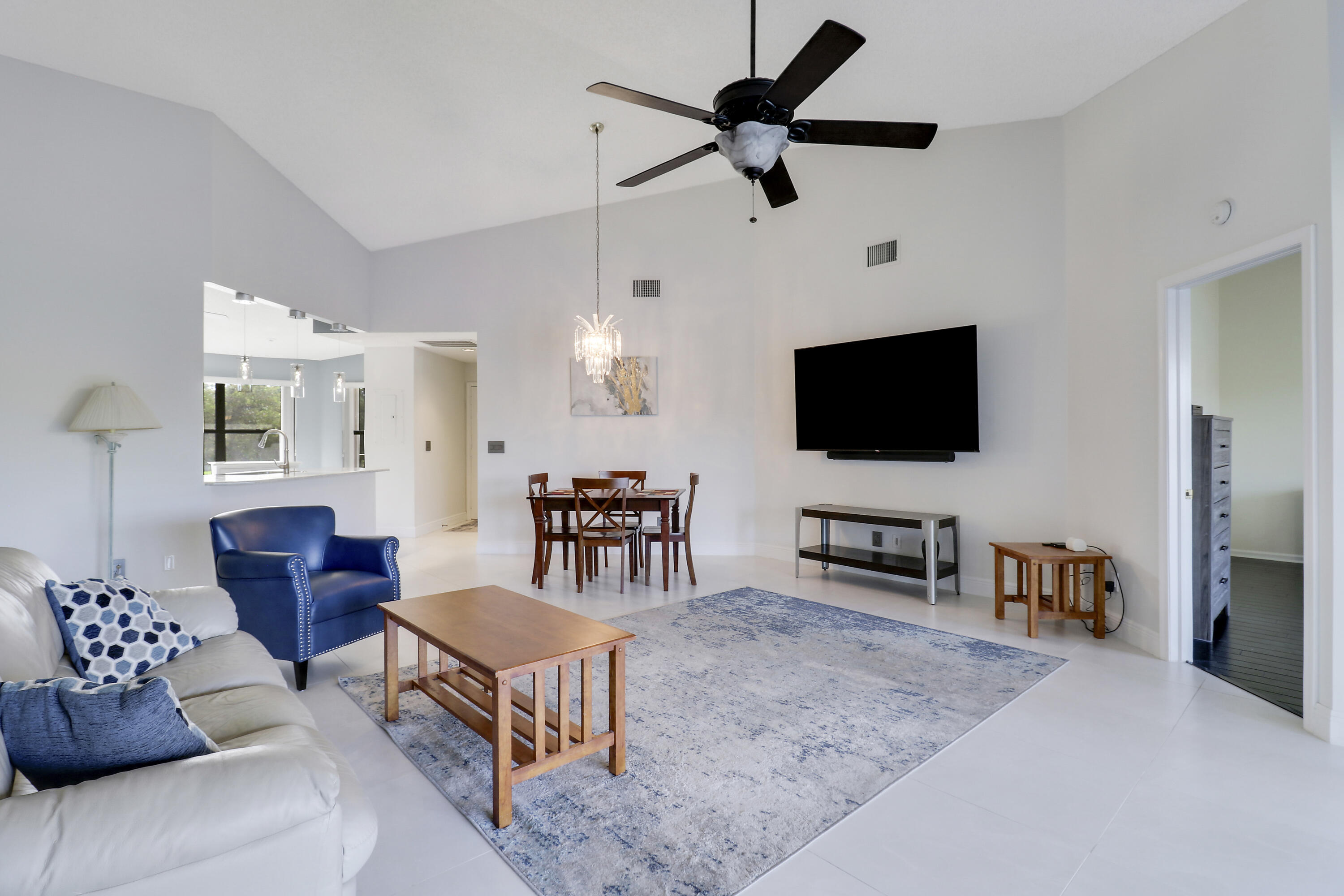 3490 SE Martinique Trace 202
