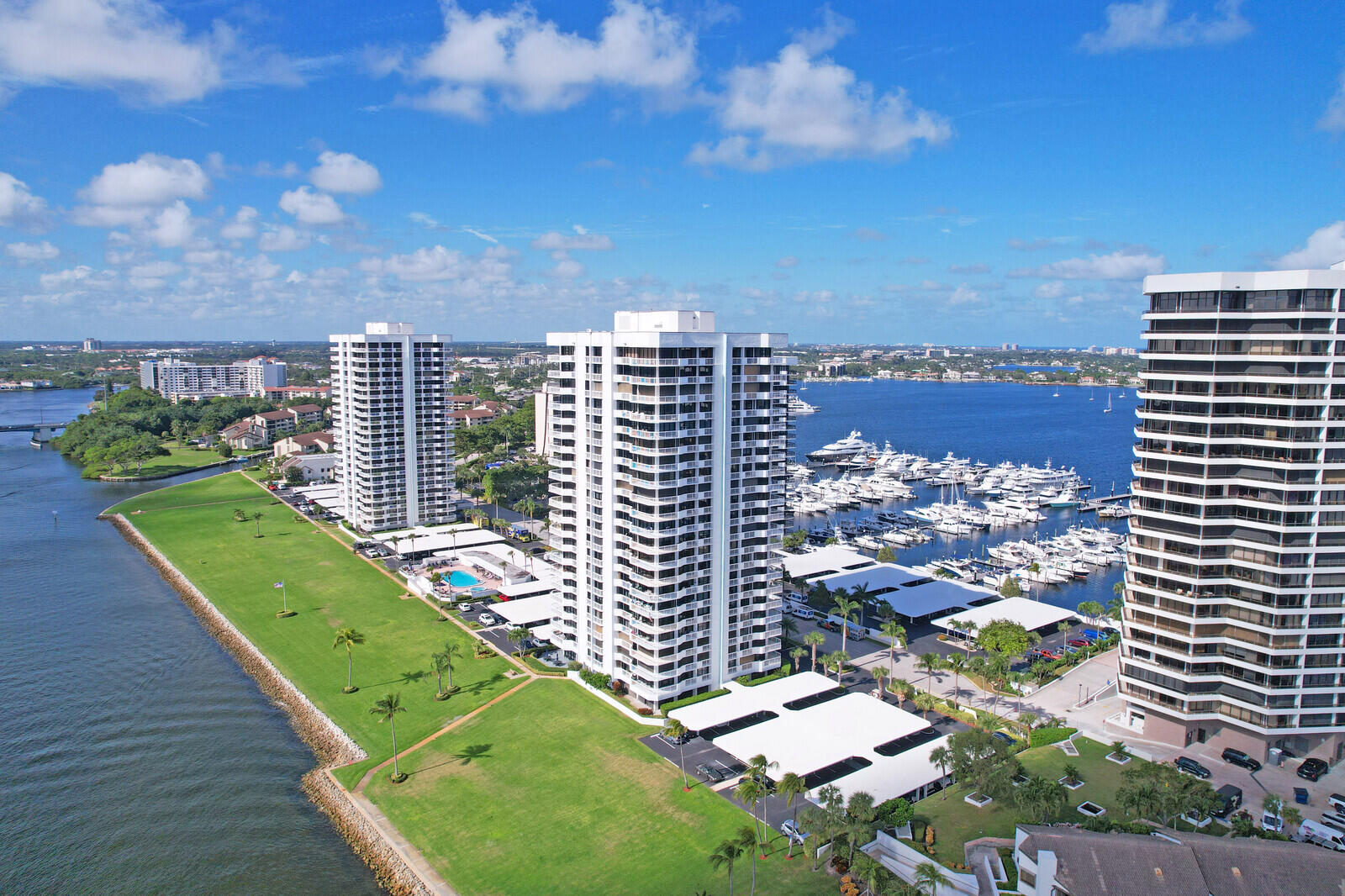 115 Lakeshore Drive 247