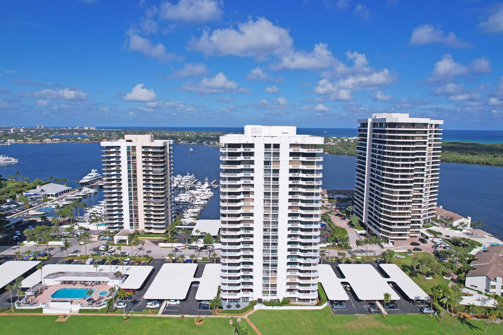 115 Lakeshore Drive 247