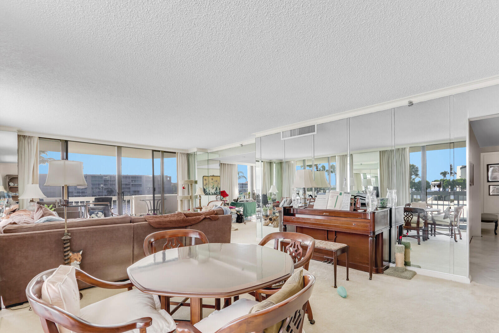 115 Lakeshore Drive 247