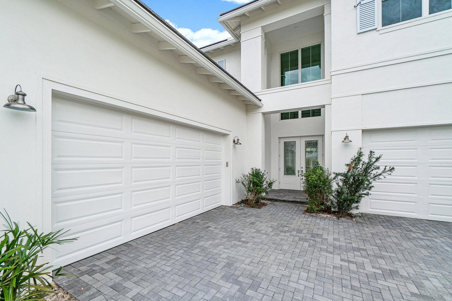 4202 Mendel Lane