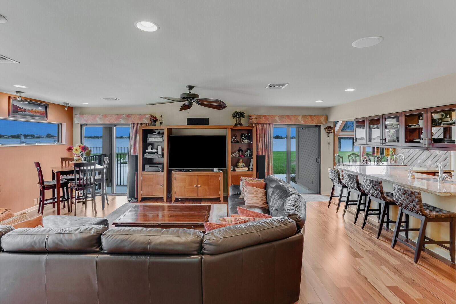 2504 Embassy Drive