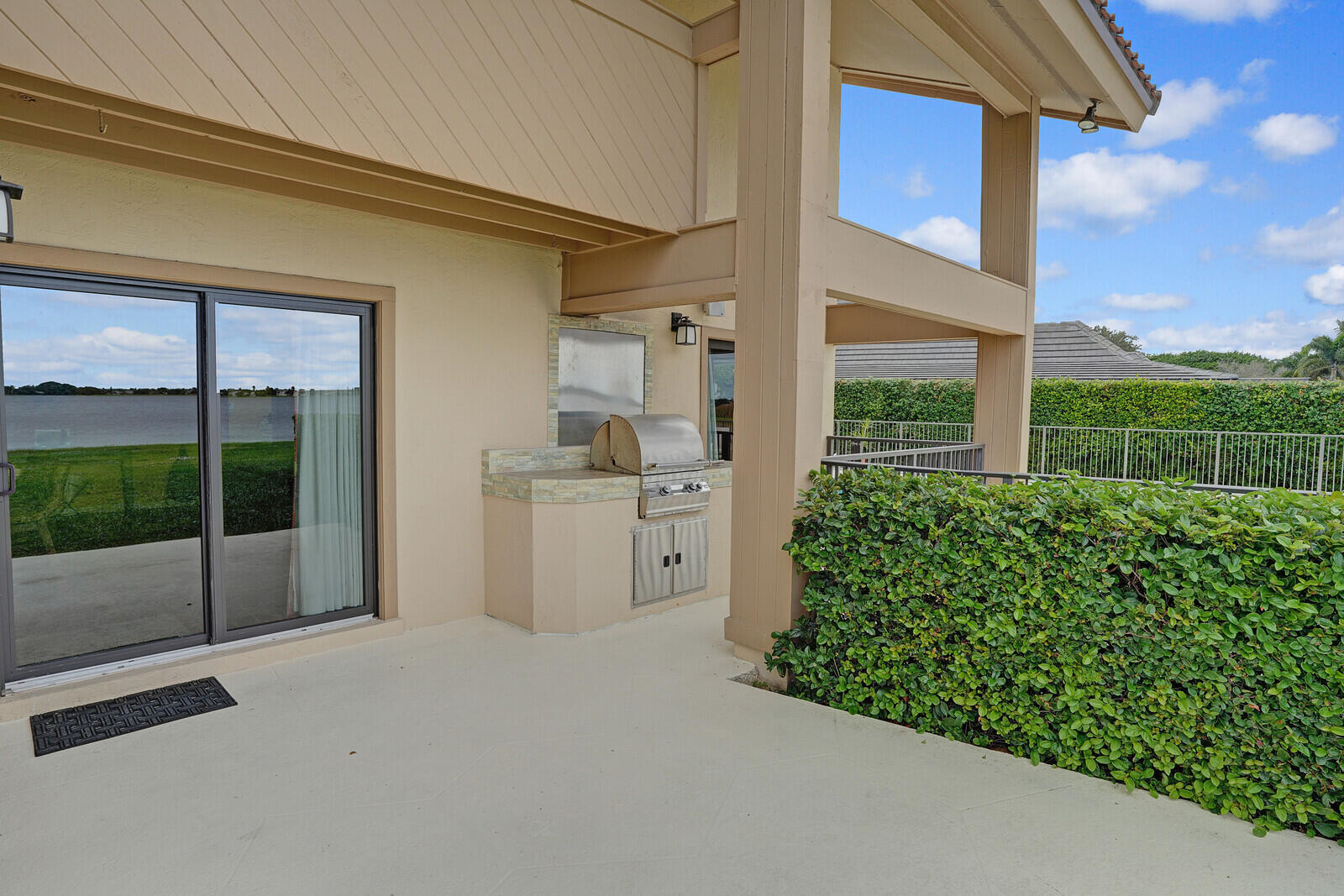 2504 Embassy Drive