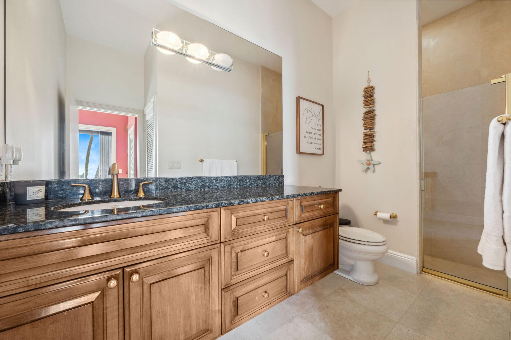 10 Yacht Club Place