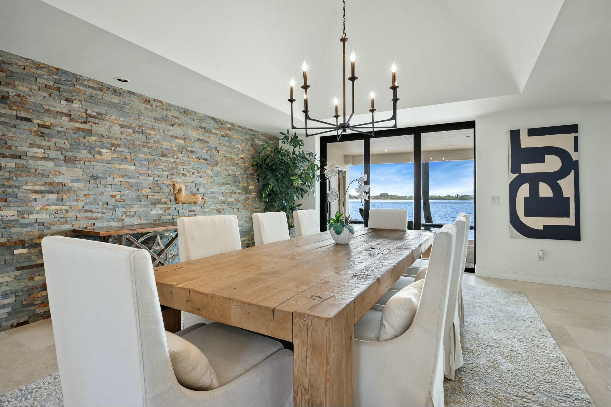 10 Yacht Club Place