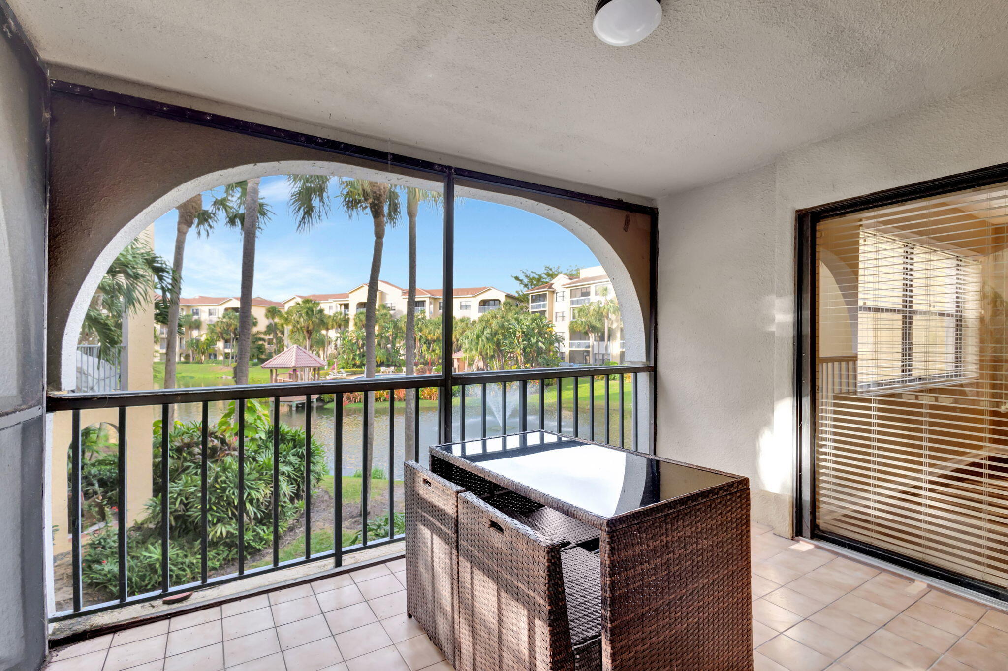 600 Uno Lago Drive 205