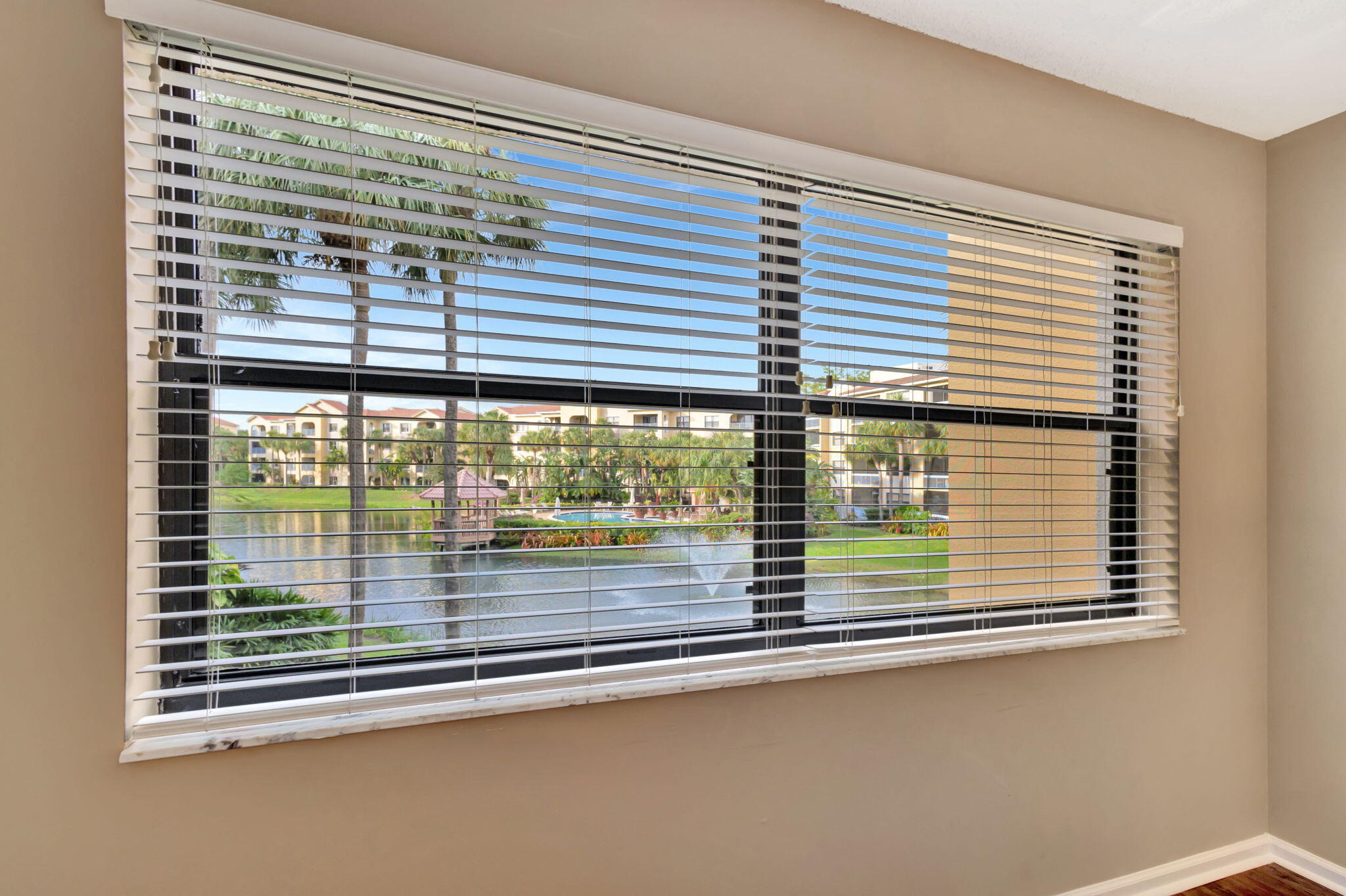 600 Uno Lago Drive 205