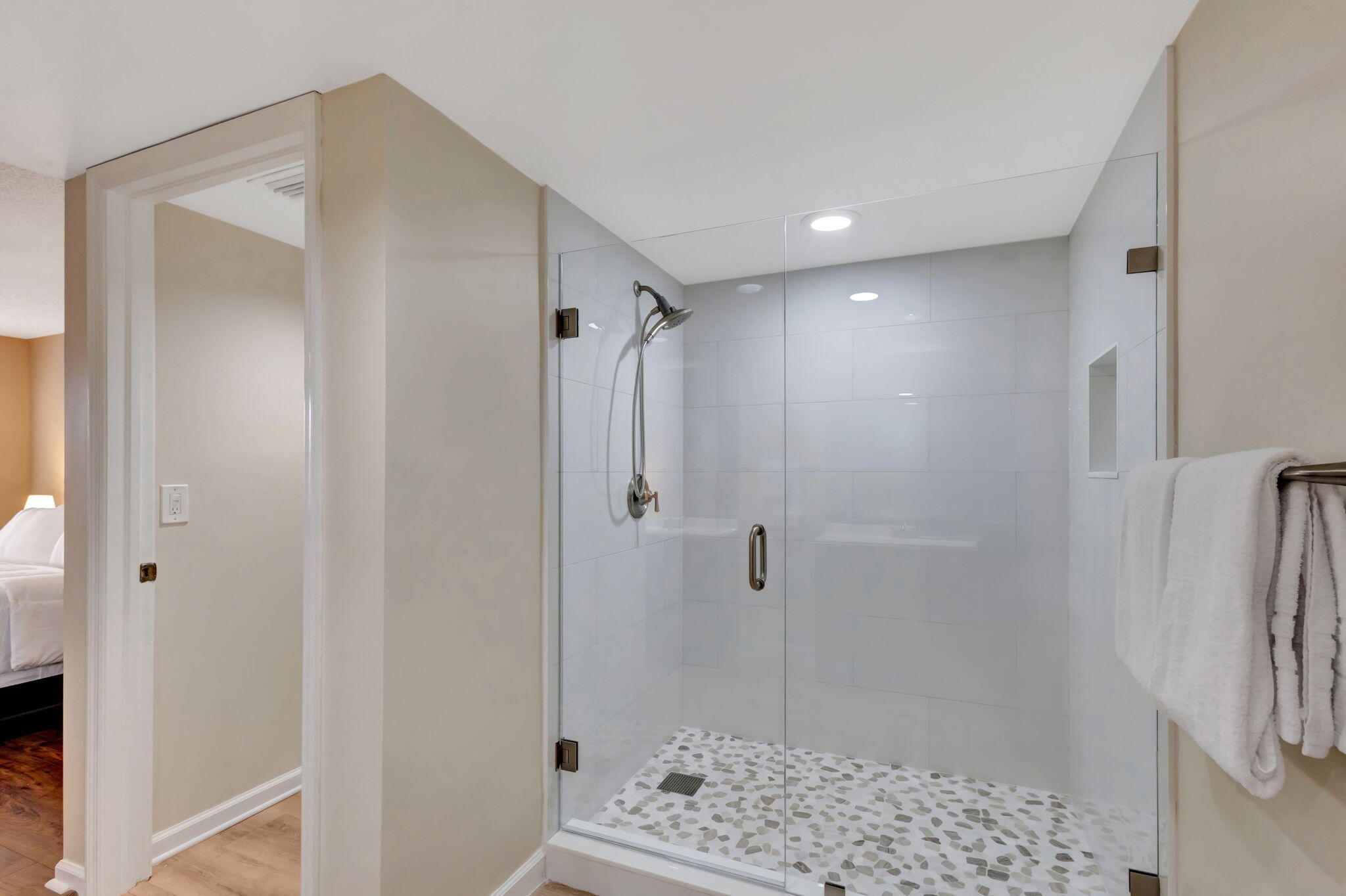 600 Uno Lago Drive 205