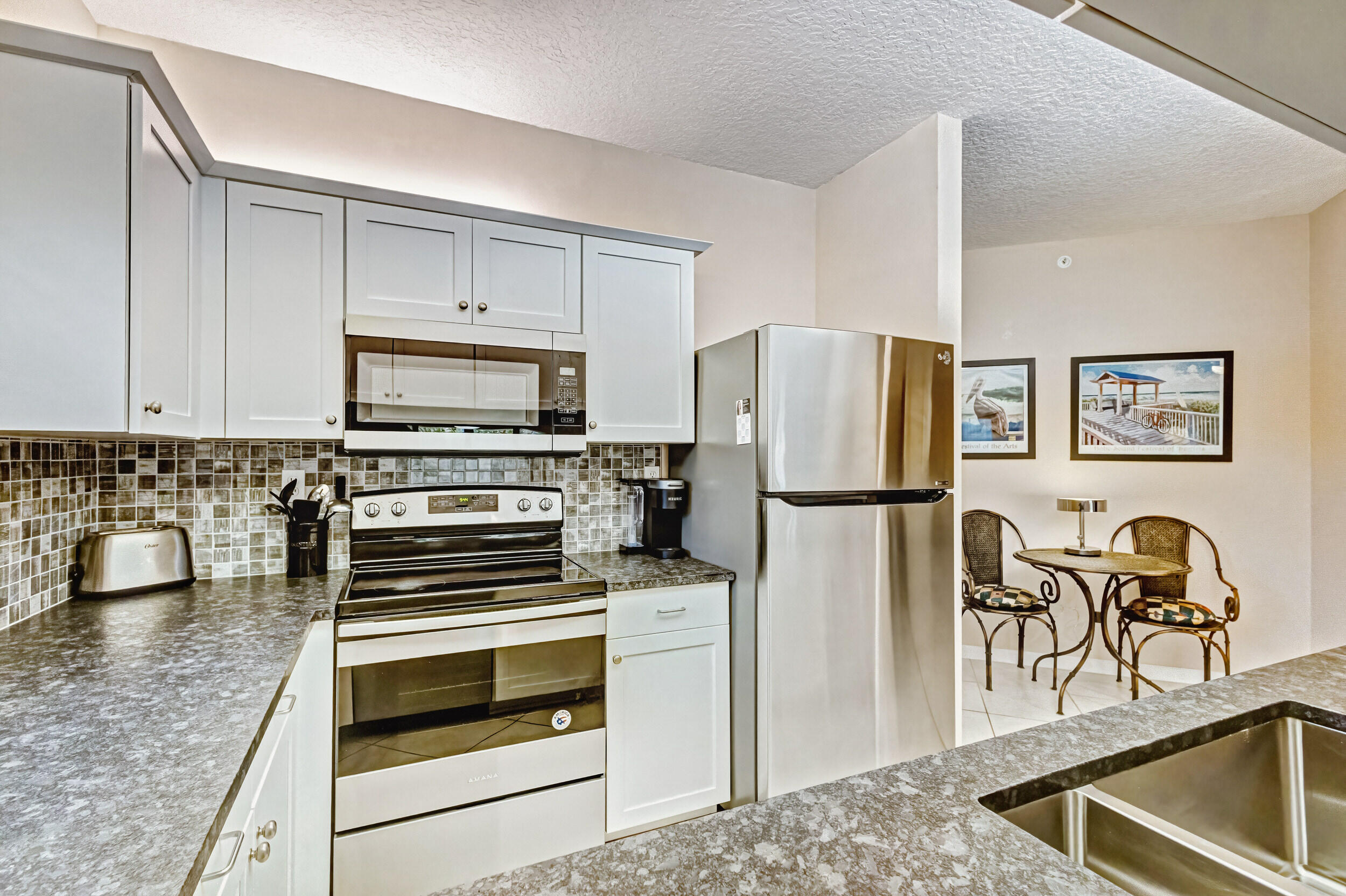 200 Uno Lago Drive 105