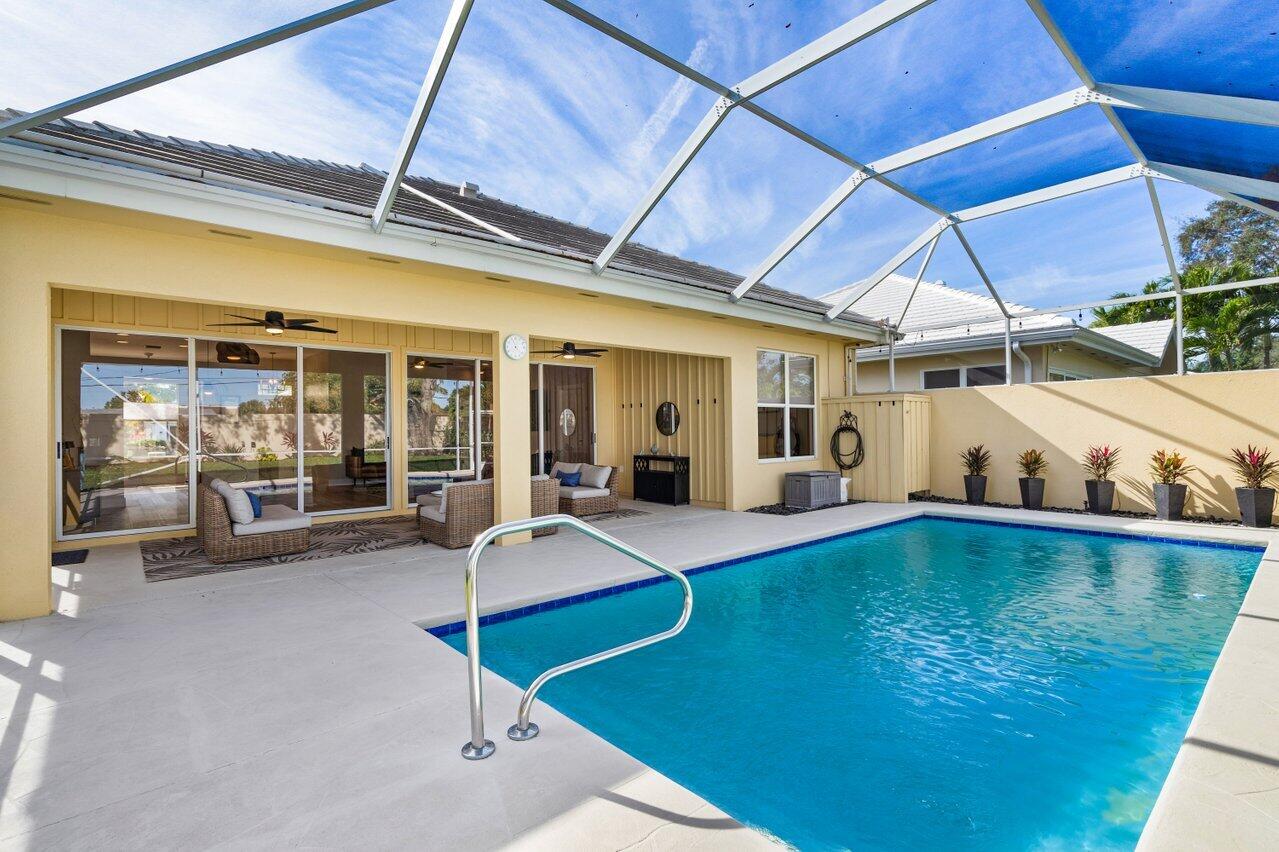 8701 Wakefield Drive, Palm Beach Gardens